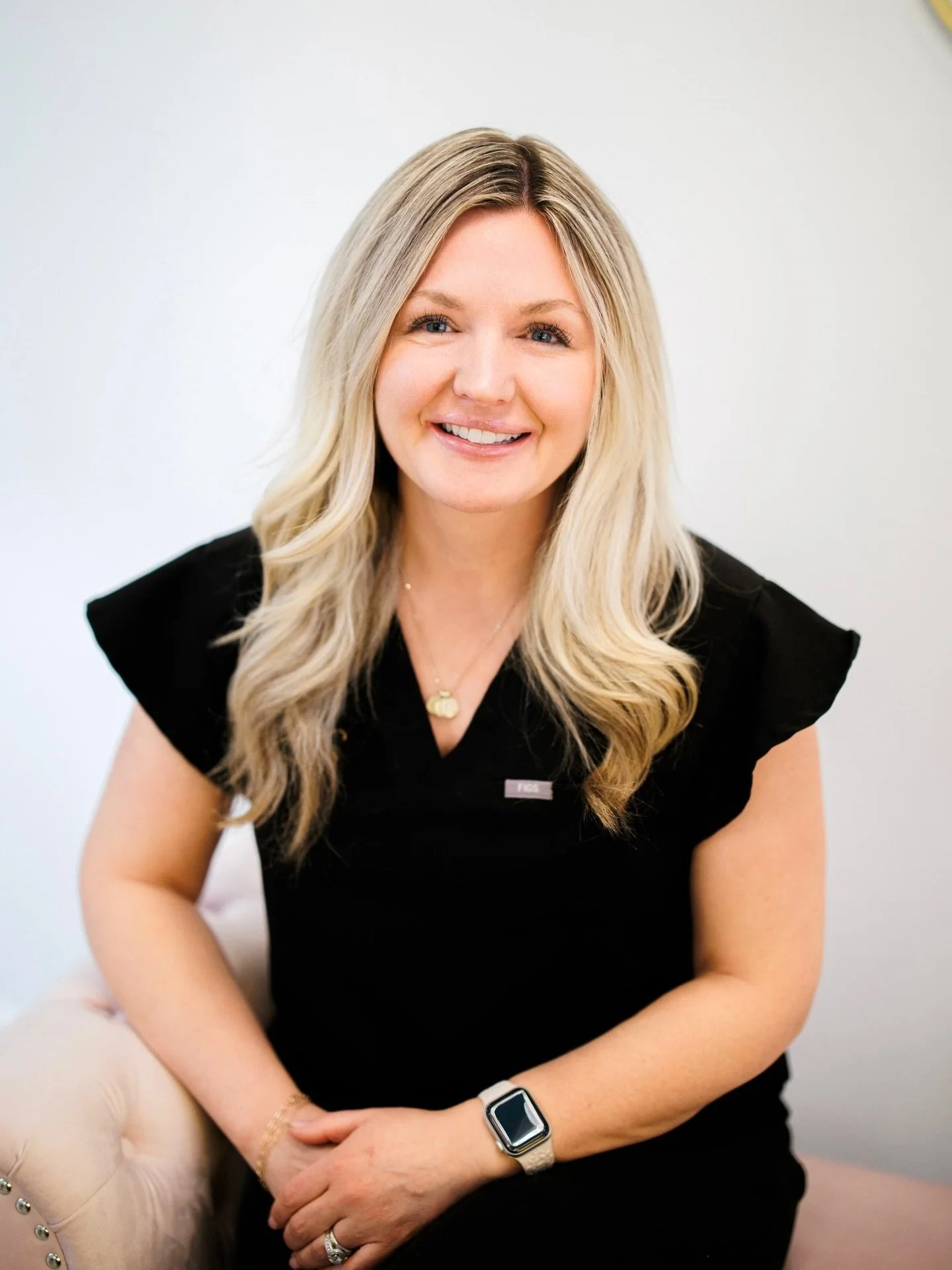Happy (early) Birthday to our amazing boss, Laura! 💕✨

The woman who started it all. Kind, beautiful, smart, and a true boss woman. words hardly do justice to the incredible person you are. You are so loved by everyone around you, and Luxus wouldn&r