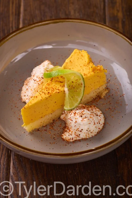 0514EnSuBoca_MangoMousseCake109_800px.jpg