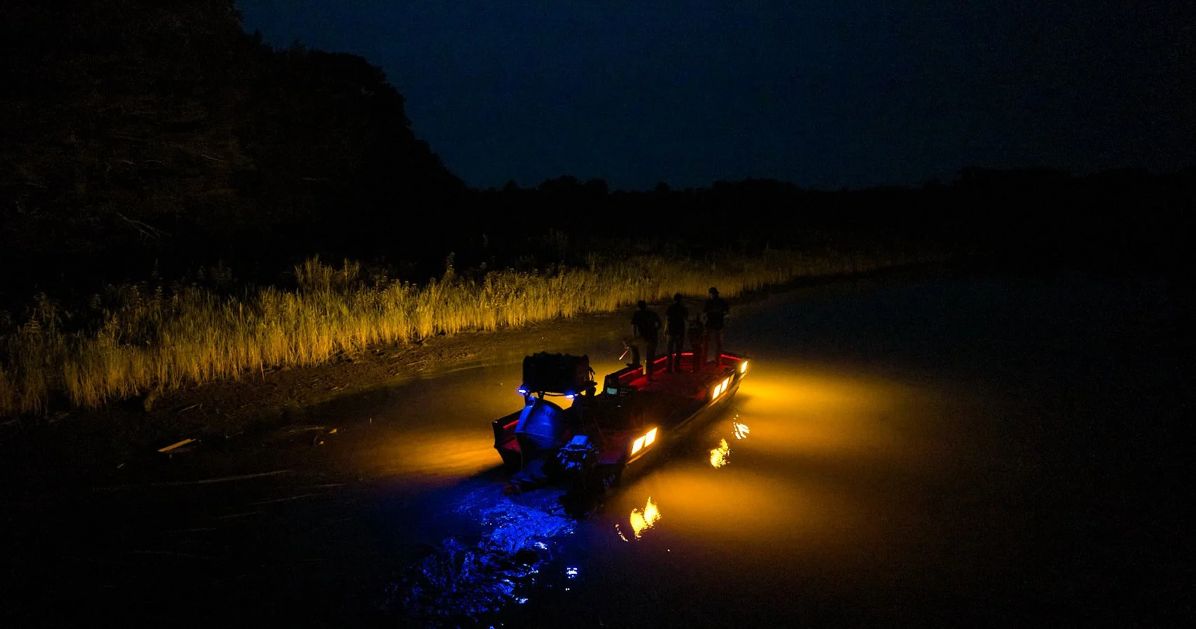 0715_Bowfishing__260.jpg