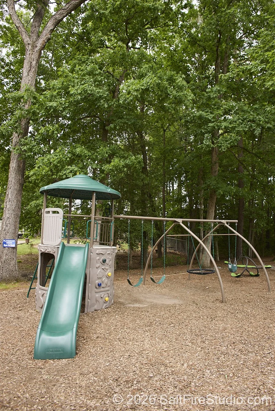 0509_StreamSideRVPark_320SM.jpg