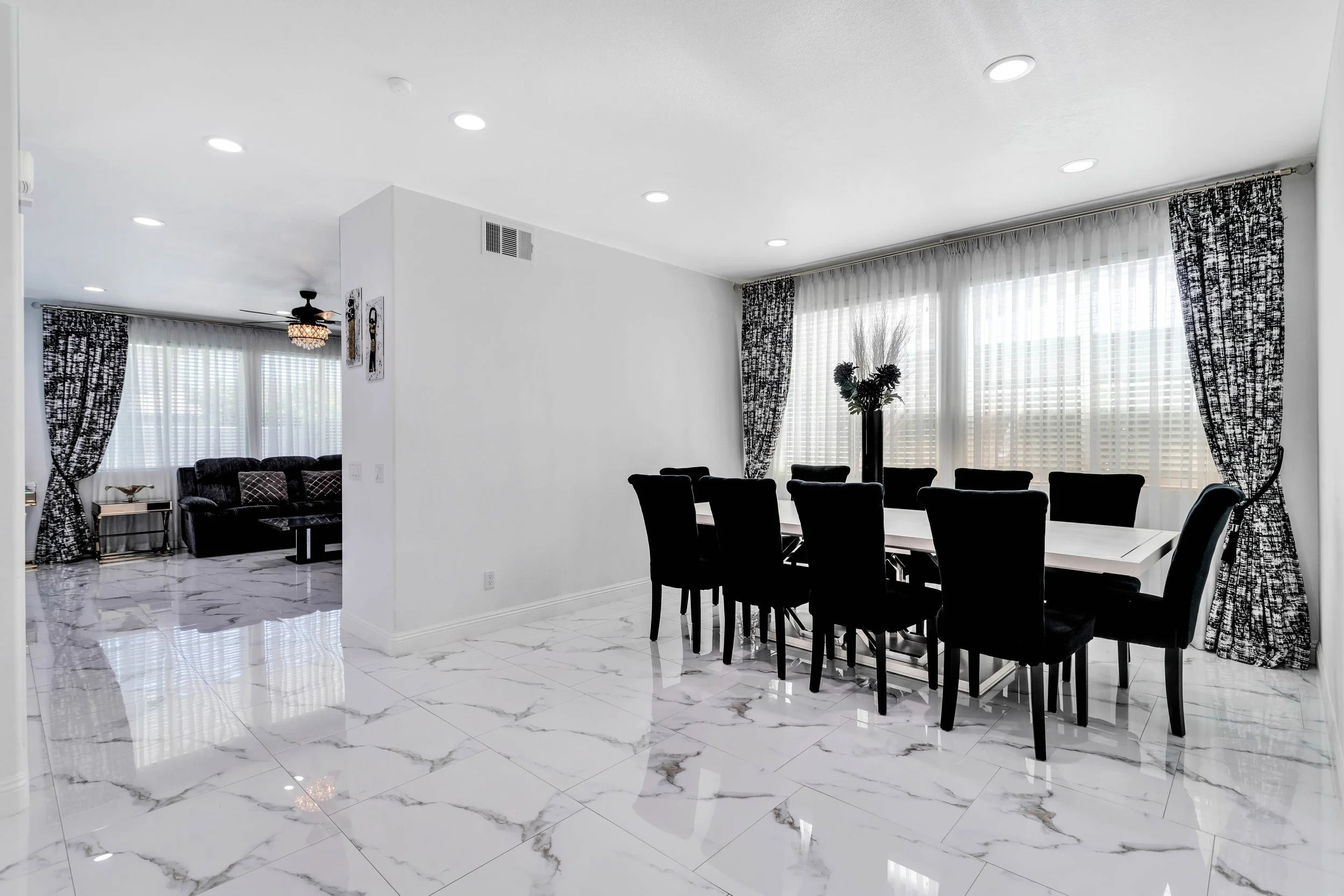 D1 - Dining room and table.jpg