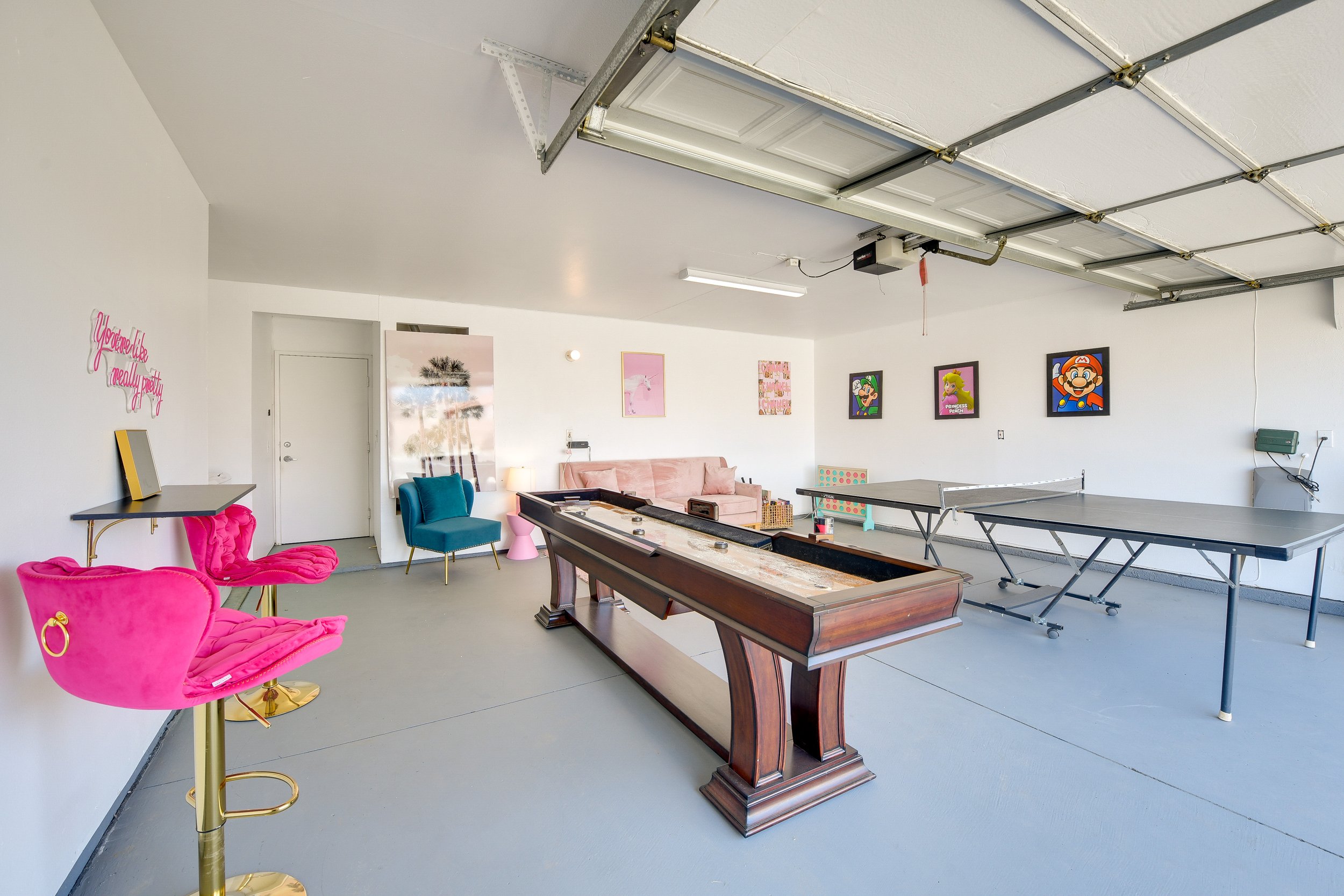 A2-Game Room with Pool Table & Ping Pong.jpg