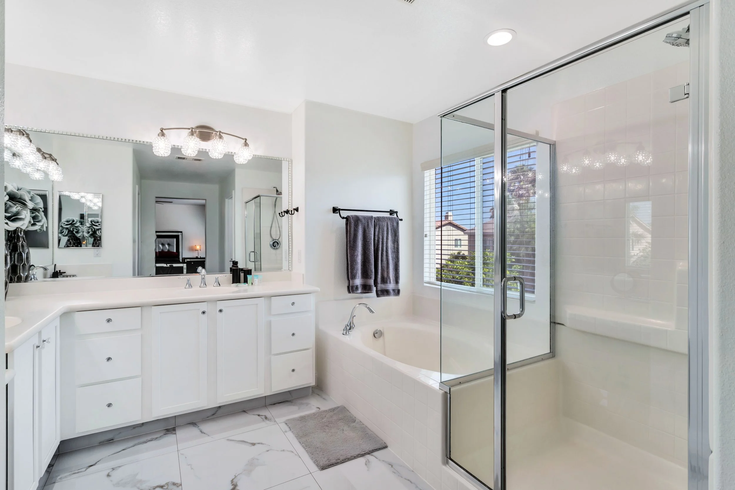 Z2 - Bathroom - Double vanity tub and glass shower.jpg