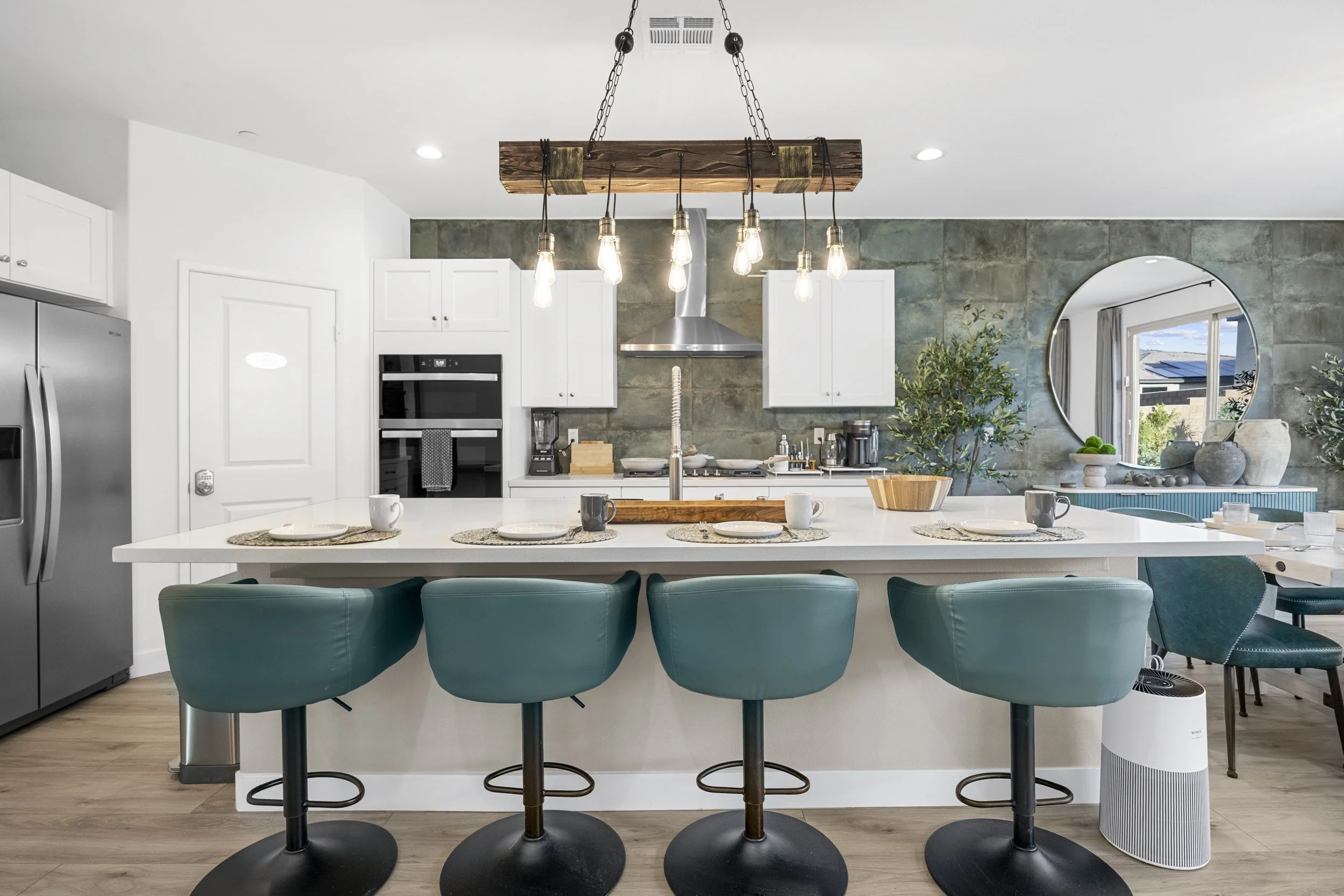 E2-Kitchen bar Stools.jpg