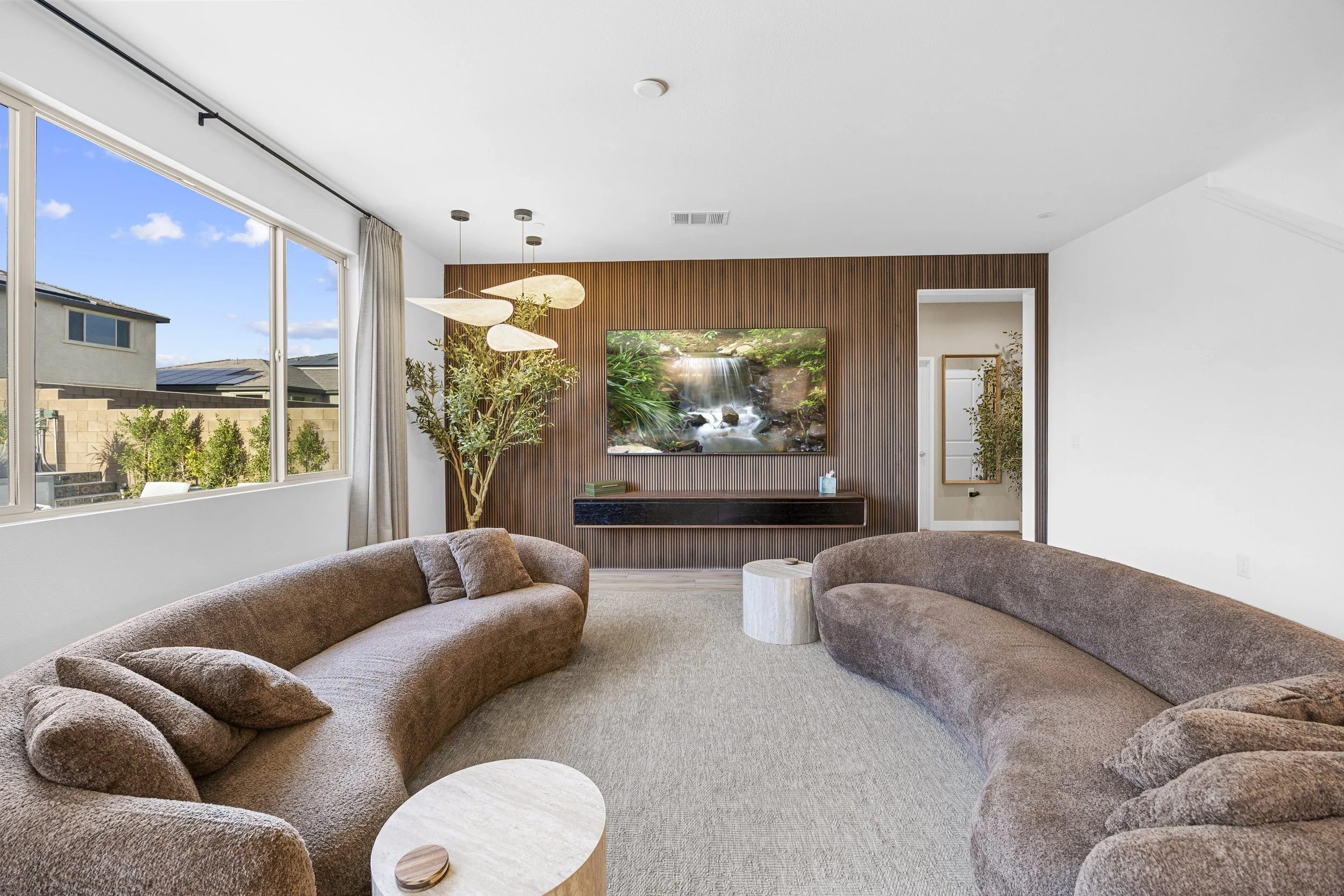 C3-Living Room.jpg