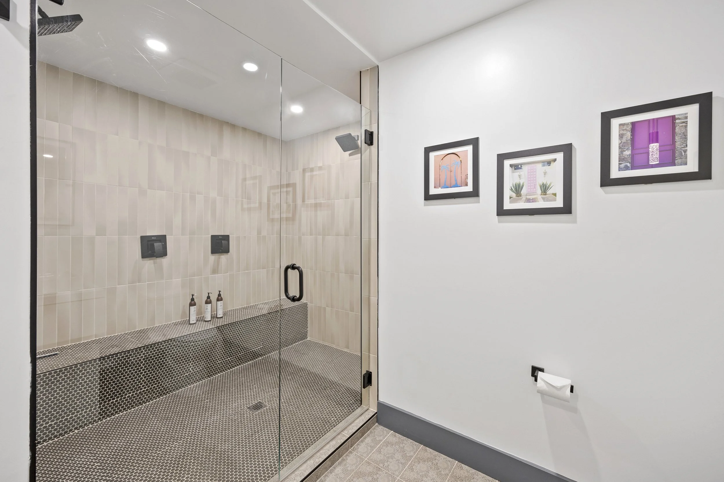 J2-GuestBathroomShower.jpg