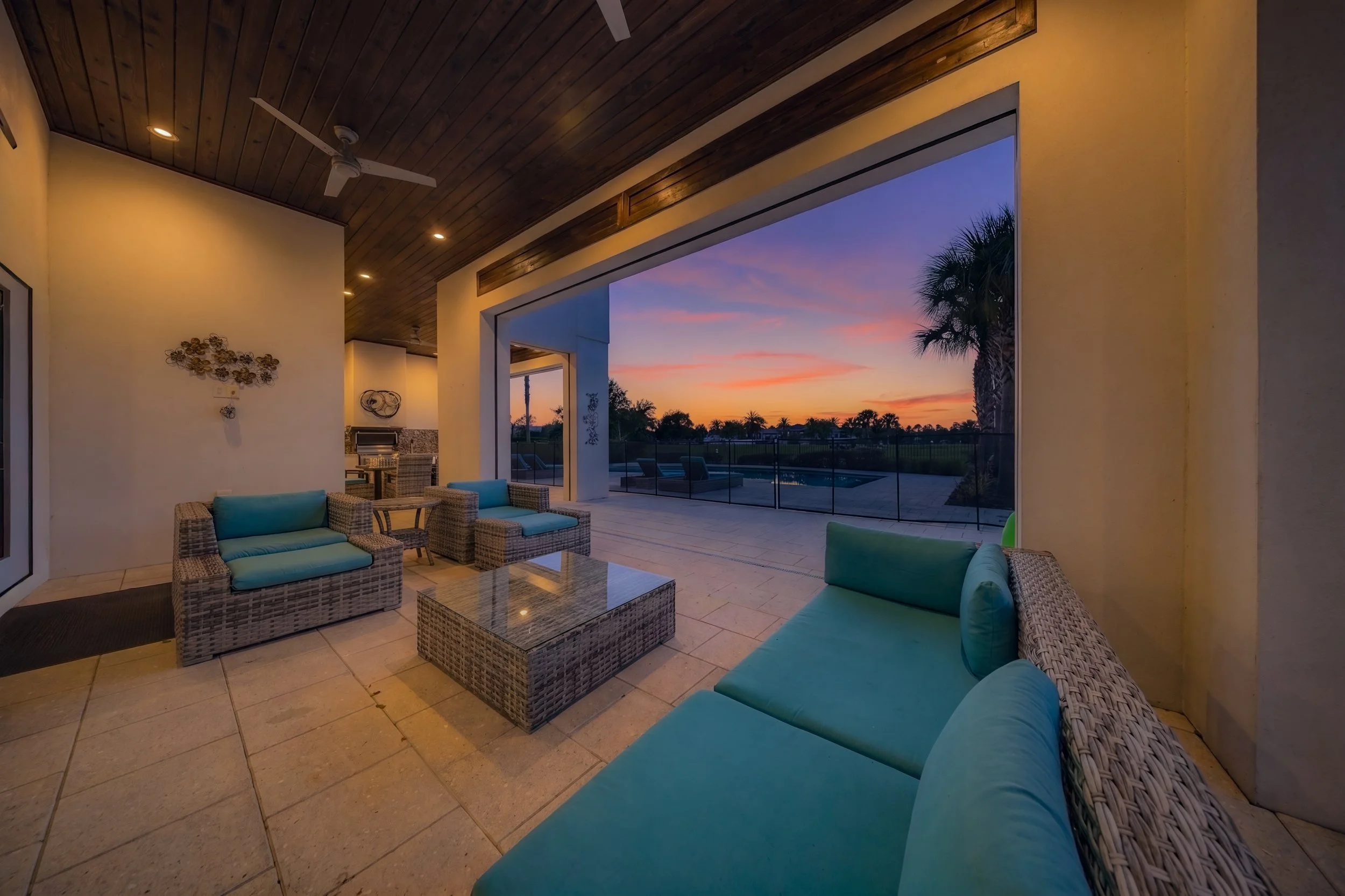 Twilights_House_002.jpg