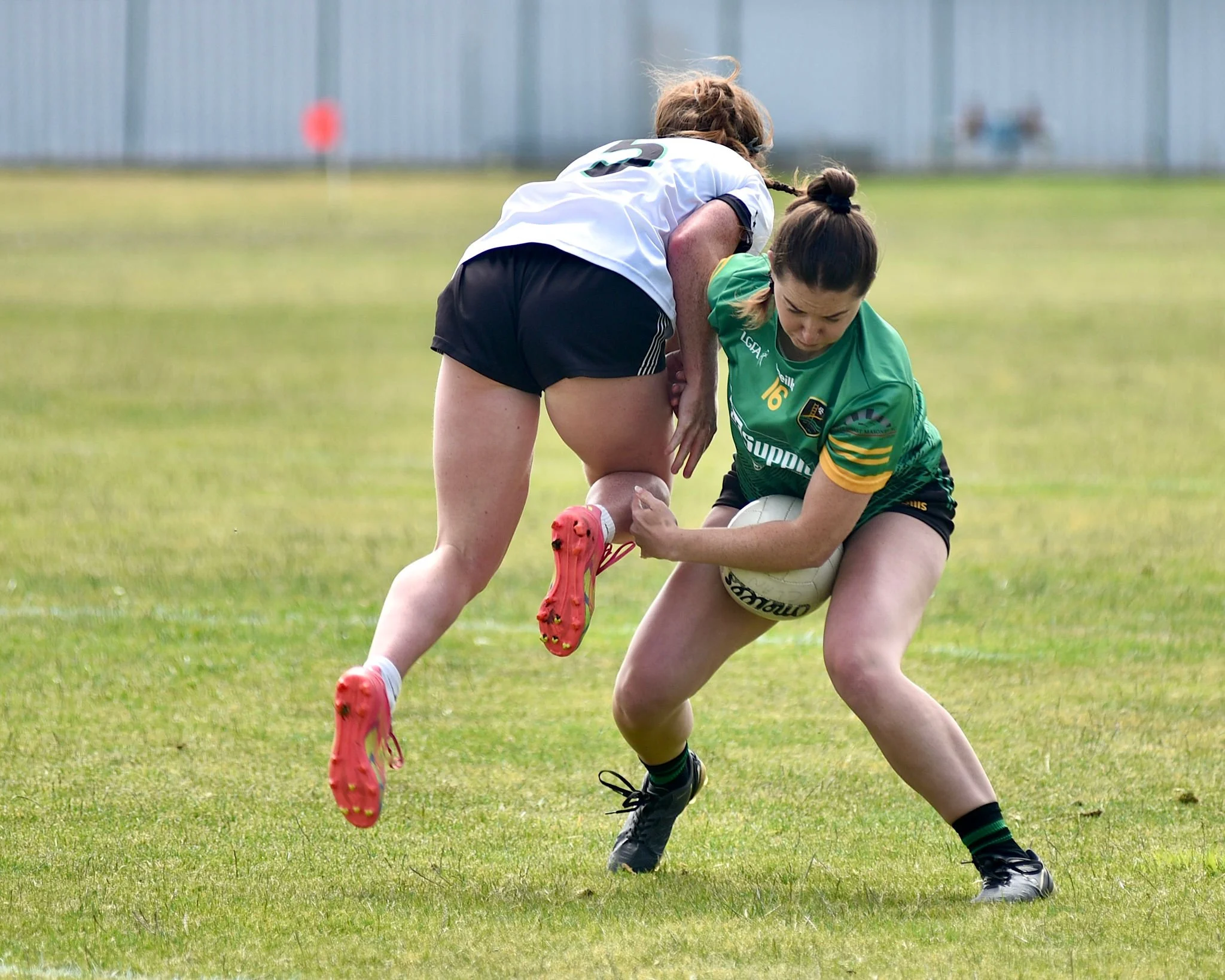 ClannaGaelvsFogCityHarpsLadiesGaelicFootballatPáircnanGaelonTreasureIslandbyWilliamWaylandWW1_6532.JPG