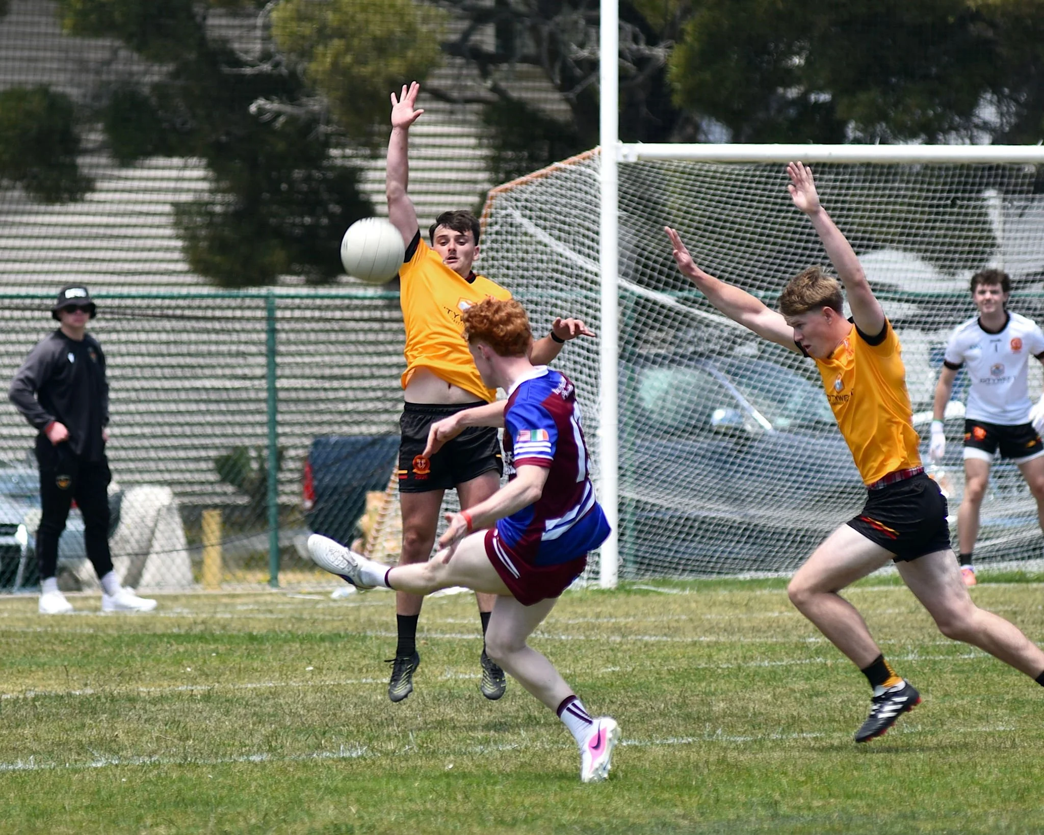 YoungIrelandersvsUlsterSeniorFootballatPáircnanGaelonTreasureIslandbyWilliamWaylandWW1_6998.JPG