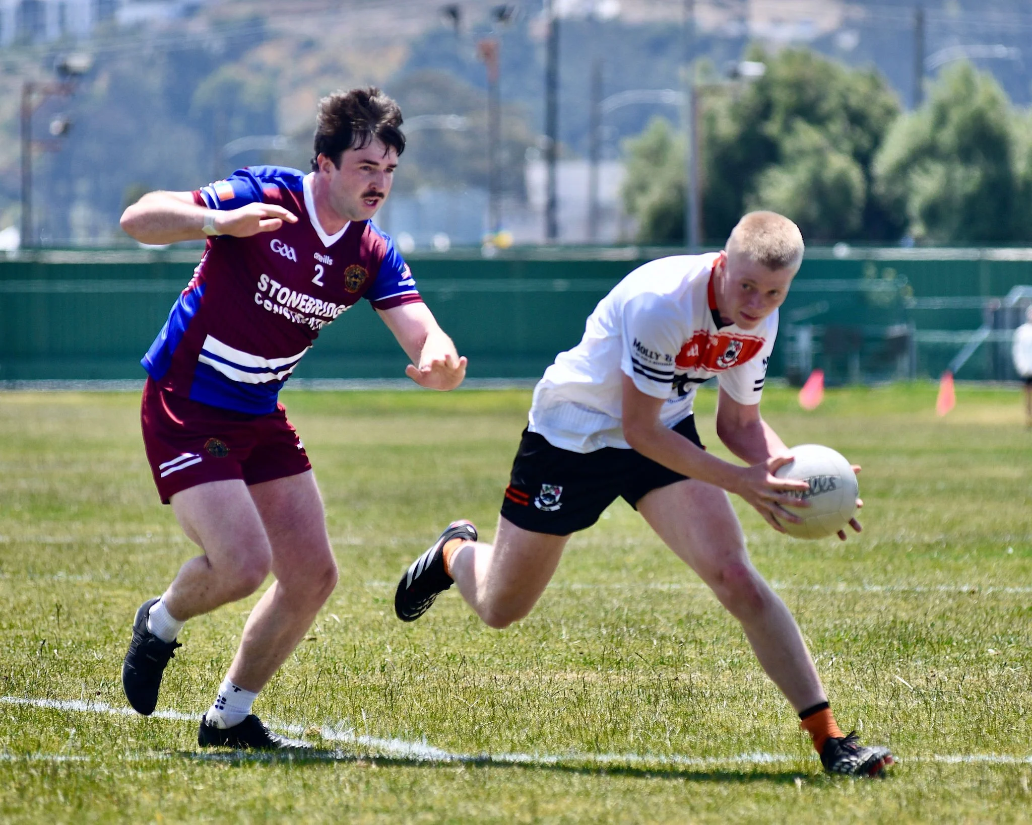 YoungIrelandersvsÉireÓgSeniorFootballatPáircnanGaelonTreasureIslandbyWilliamWaylandWW1_8772.JPG