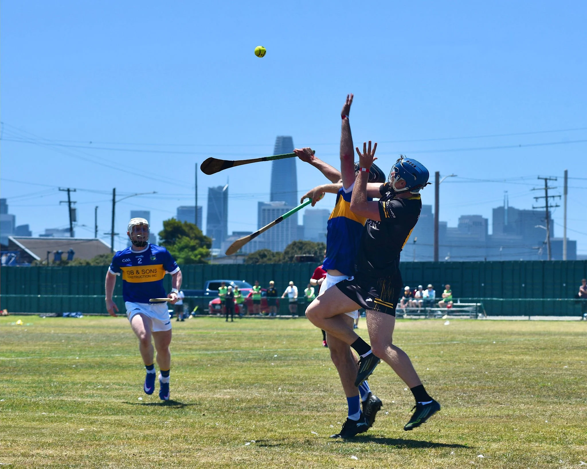 NaFiannavsTipperaryHurlingClubSeniorsatPáircnanGaelonTreasureIslandbyWilliamWaylandWW1_3282C.jpg