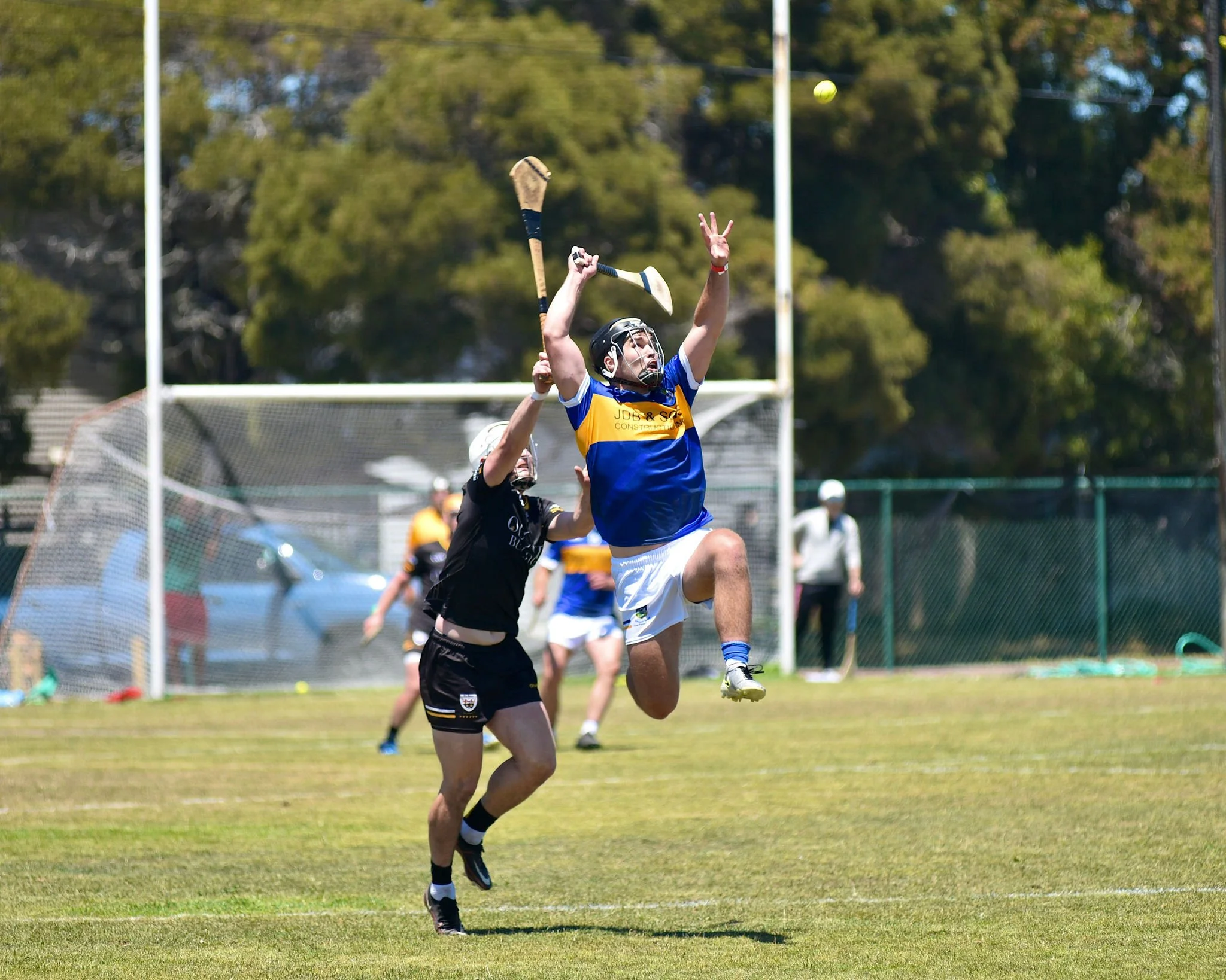 NaFiannavsTipperaryHurlingClubSeniorsatPáircnanGaelonTreasureIslandbyWilliamWaylandWW1_3775.JPG