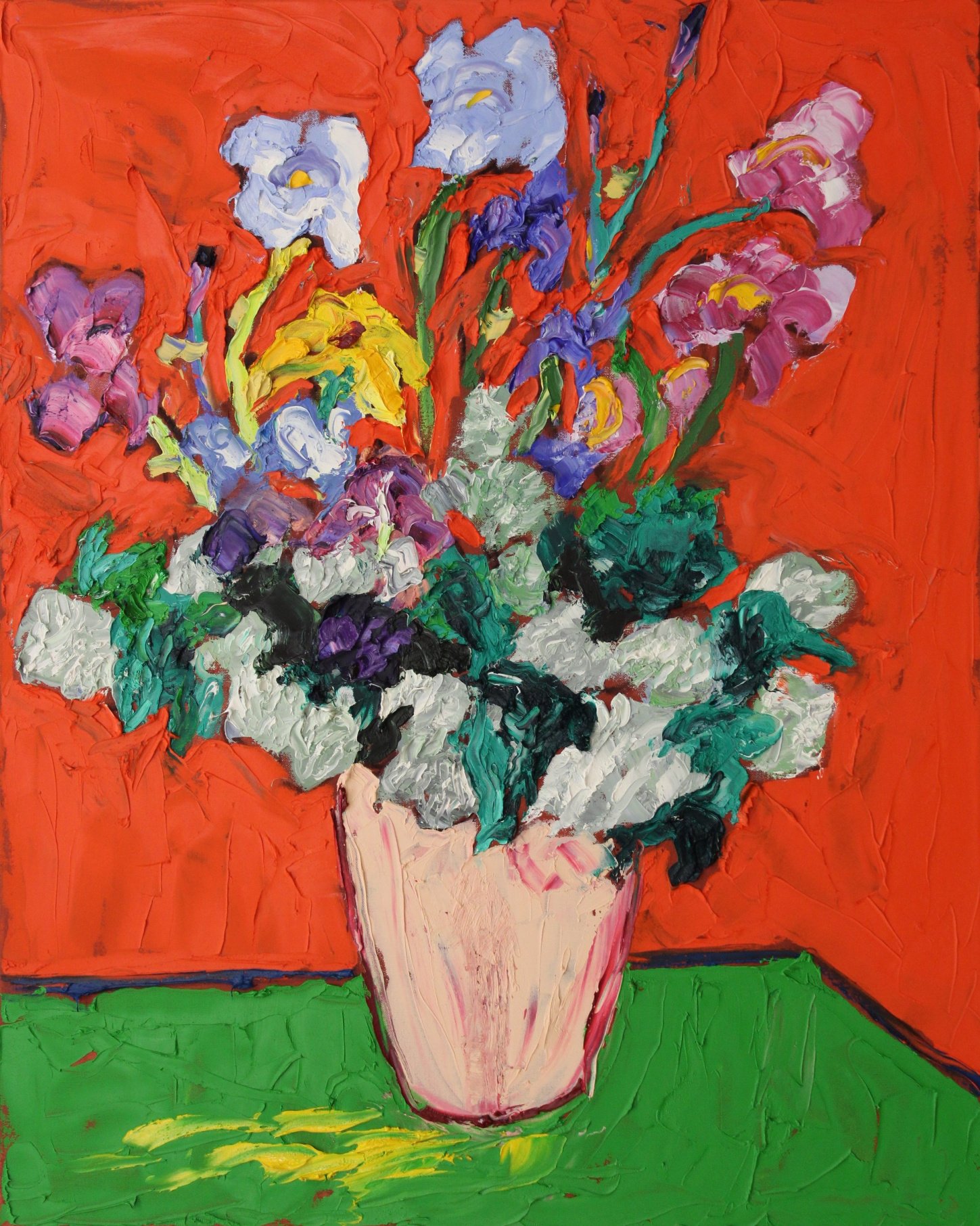 "Schwertlilien und weißer Schneeball in rosé-farbener Vase", Öl auf Leinwand, 100 x 80 cm, 2021 (B-717)