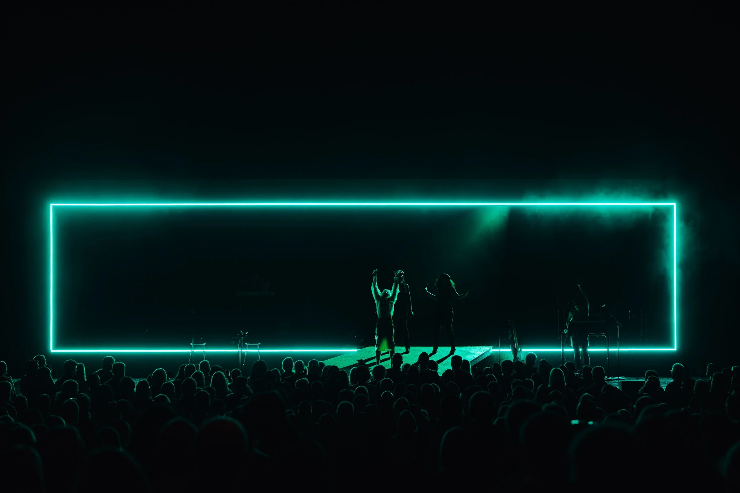Cassius Creative - Paloma Faith - Eventim Apollo - 3rd July 2024 by Luke Dyson - LD3_0466-Enhanced-NR.jpg