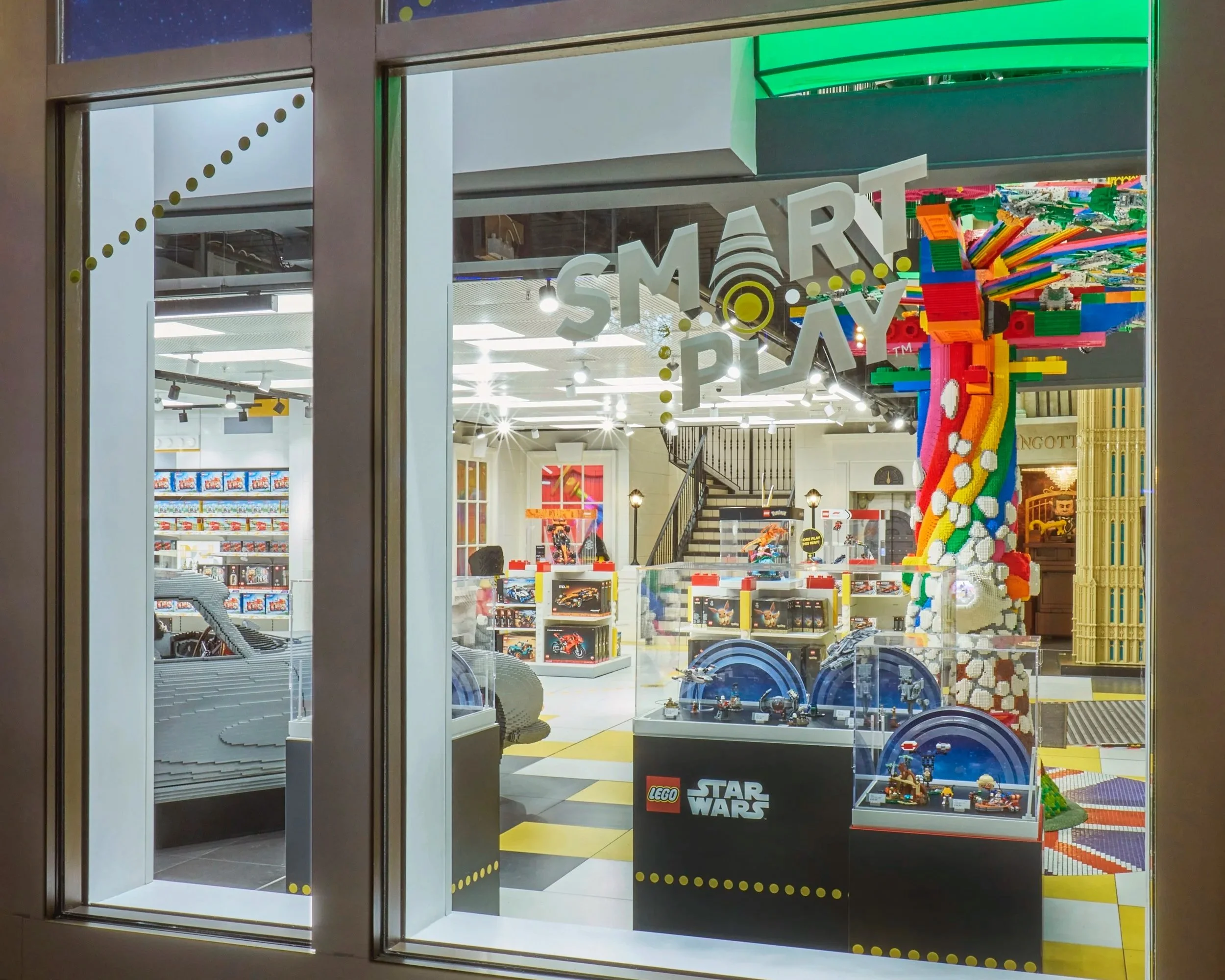 Lego, window displays, Propability, Retail design