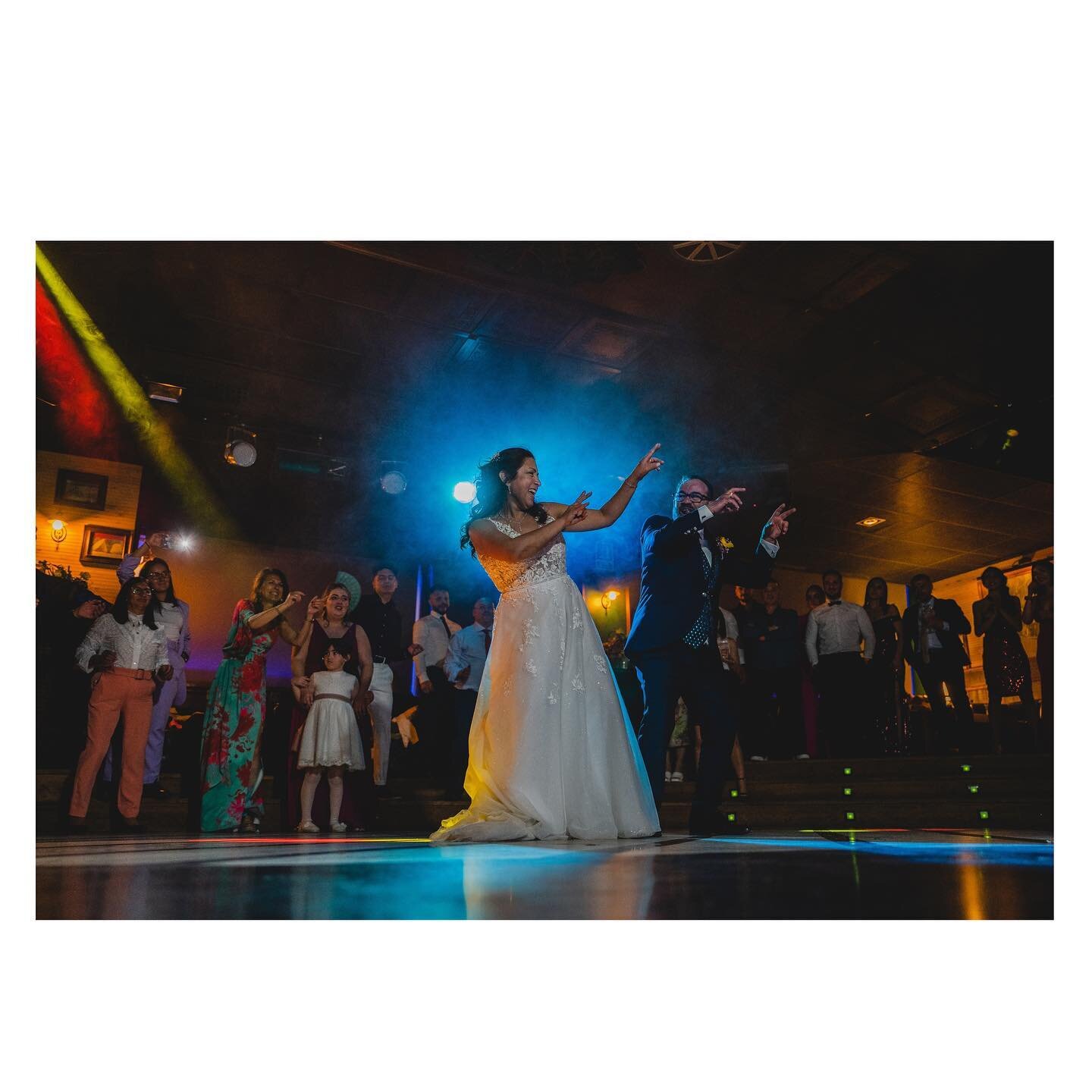 Moltes emocions al casament de Joaquim i Rosa a la

@masialesgarrigues 

#bodamasialesgarrigues 
#fotografboda 
#masialesgarrigues 
#nuvis 
#nuvi 
#nuvia 
#casament 
#fotografobodalleida 
#fotografobodabarcelona 
#masiasbodas 
#wendingplanner 
#bodan