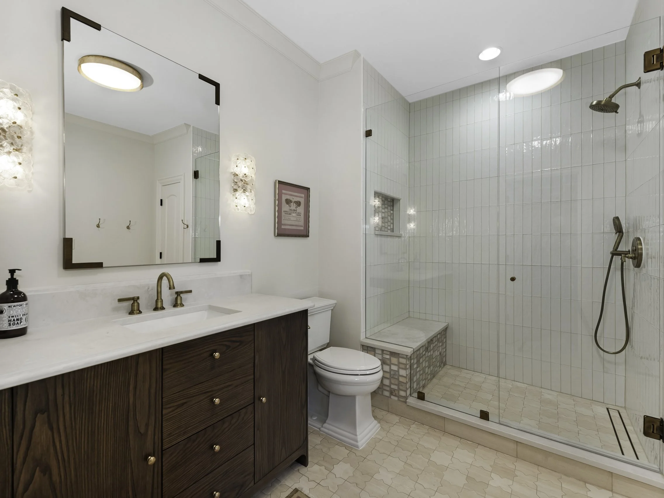 1004 Mapesbury Ln-18.jpg