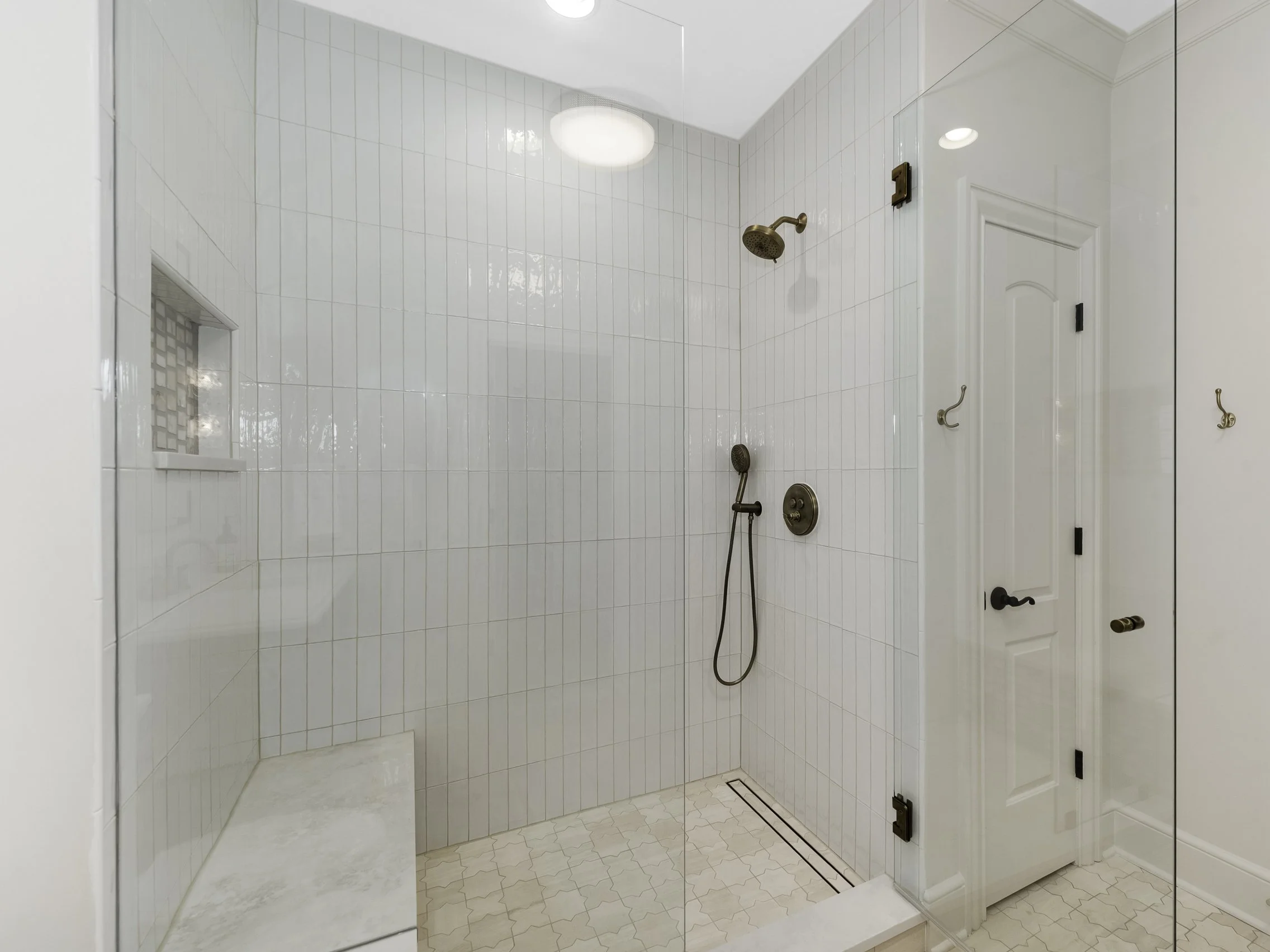 1004 Mapesbury Ln-25.jpg