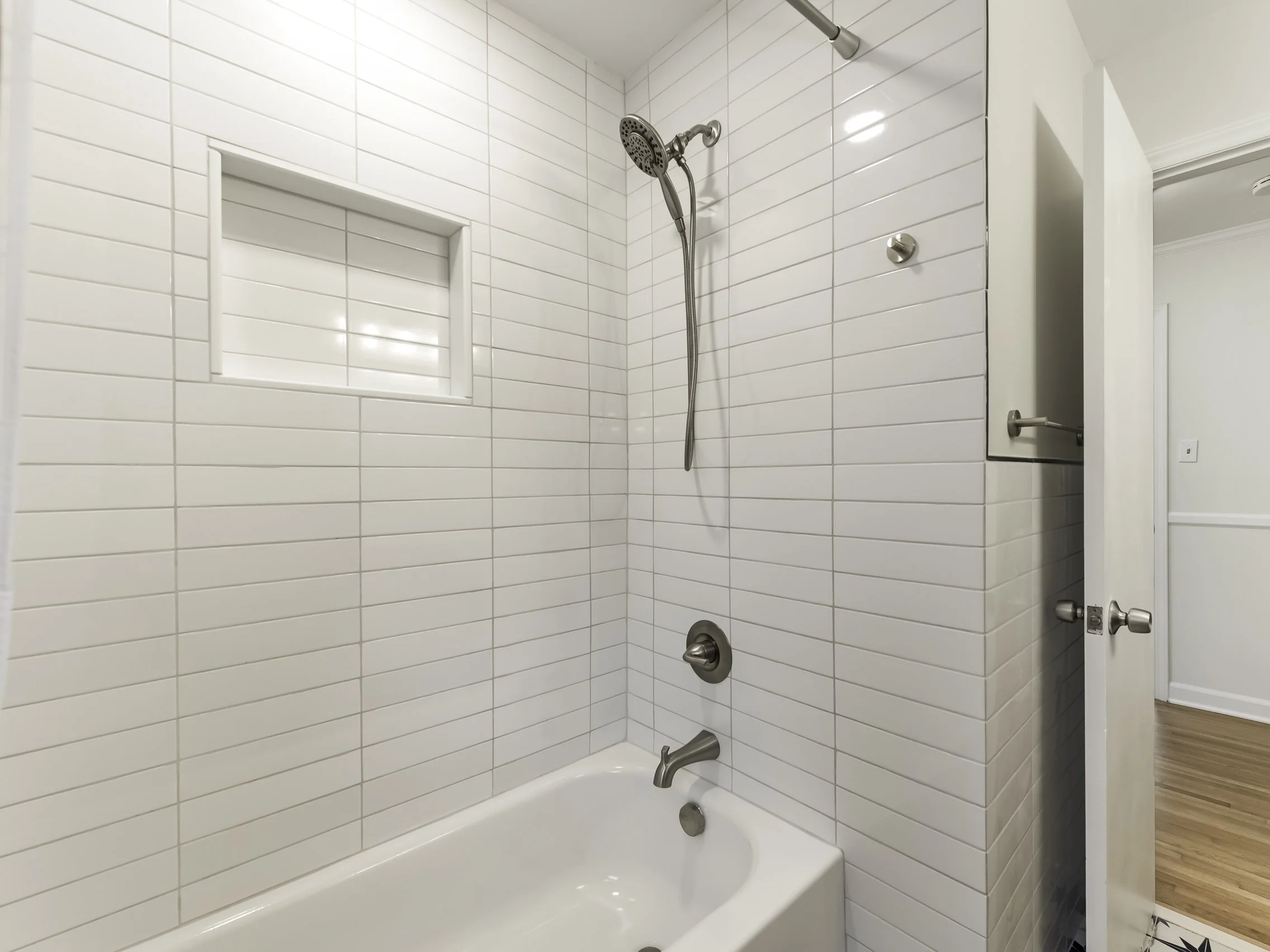 3821 Severn Ave-3.jpg