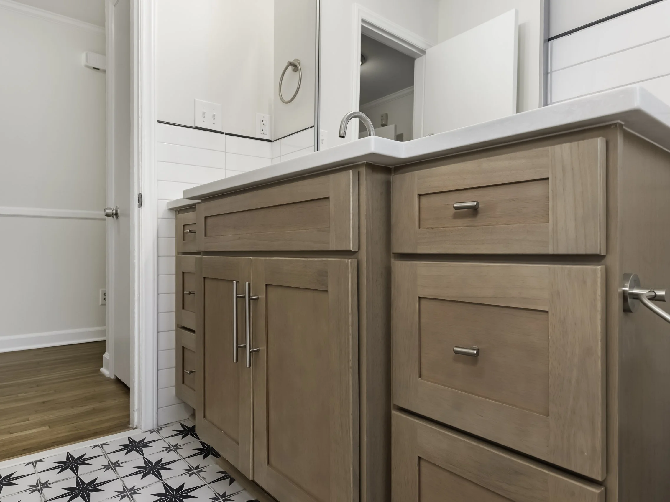 3821 Severn Ave-6.jpg