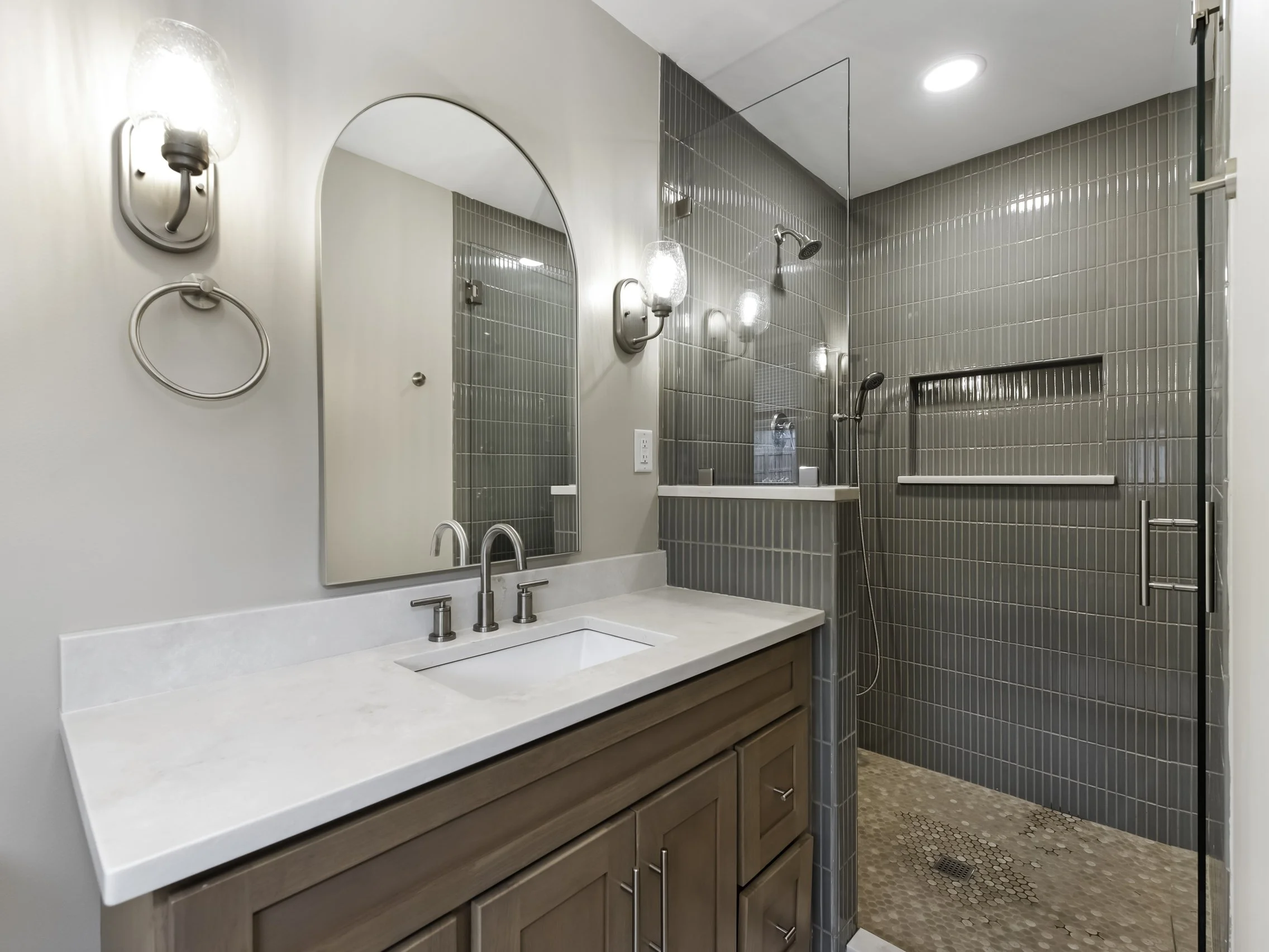 3821 Severn Ave-10.jpg