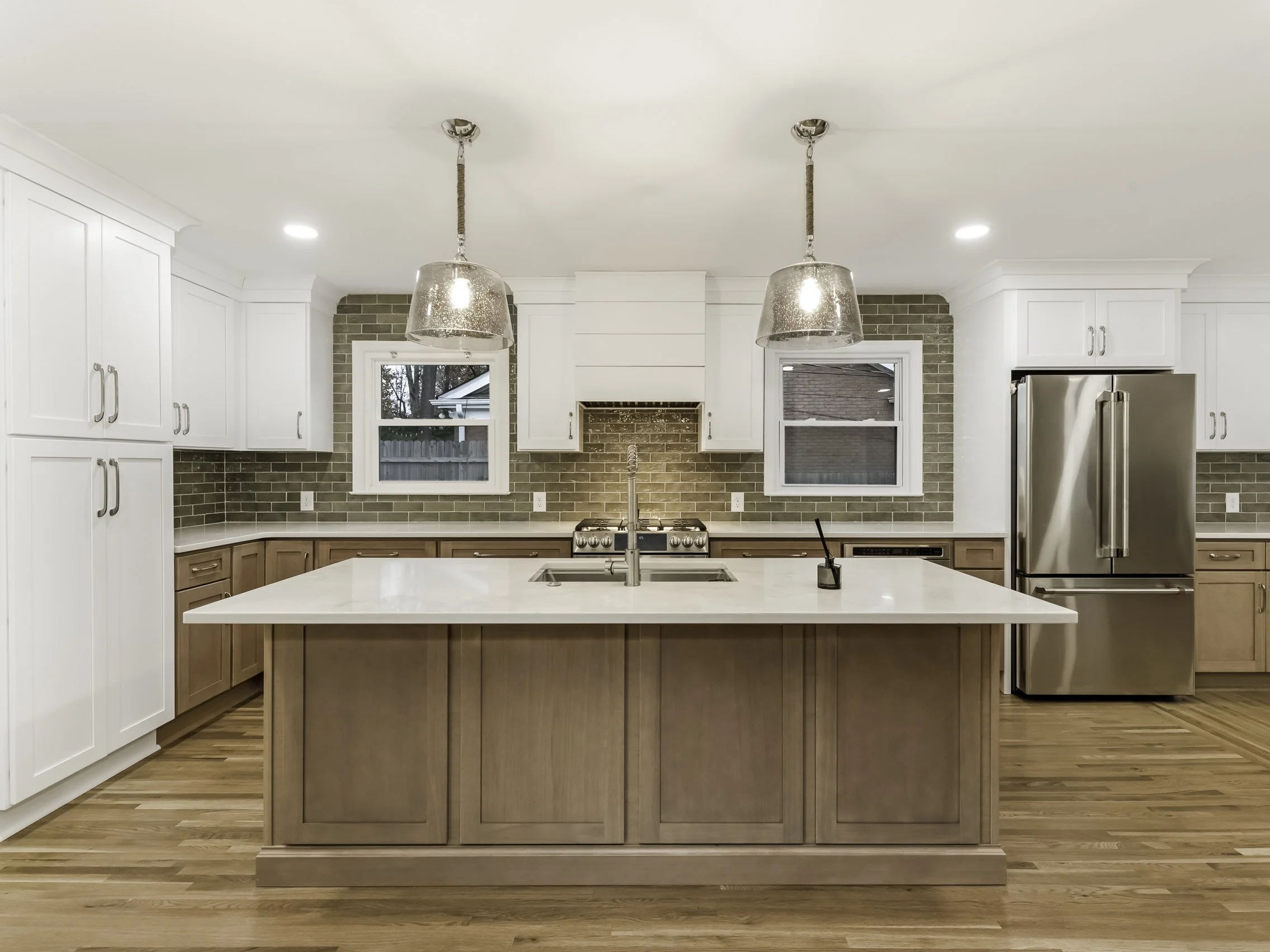 3821 Severn Ave-26.jpg