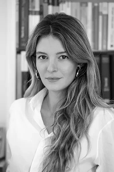 Maître Clémence Fruitier, avocate en droit des successions et du patrimoine chez B|S Avocats