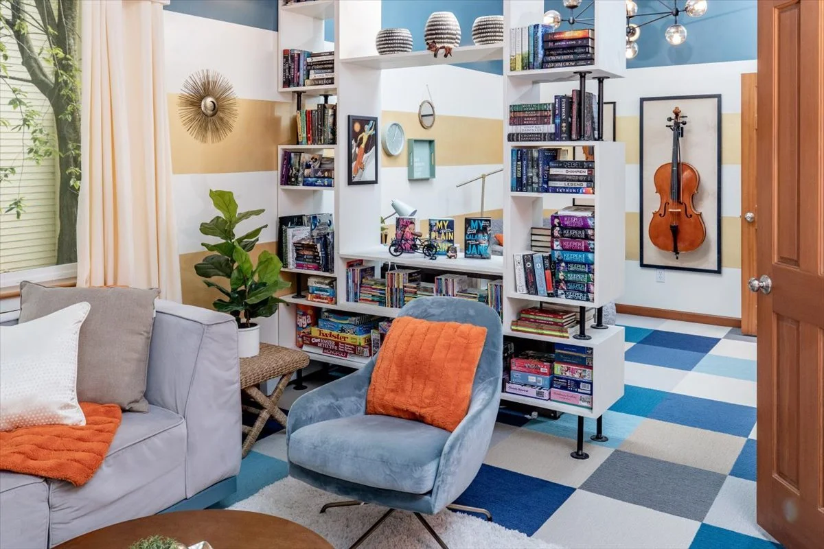 Teen Lounge project by Red Carrot Design Inc