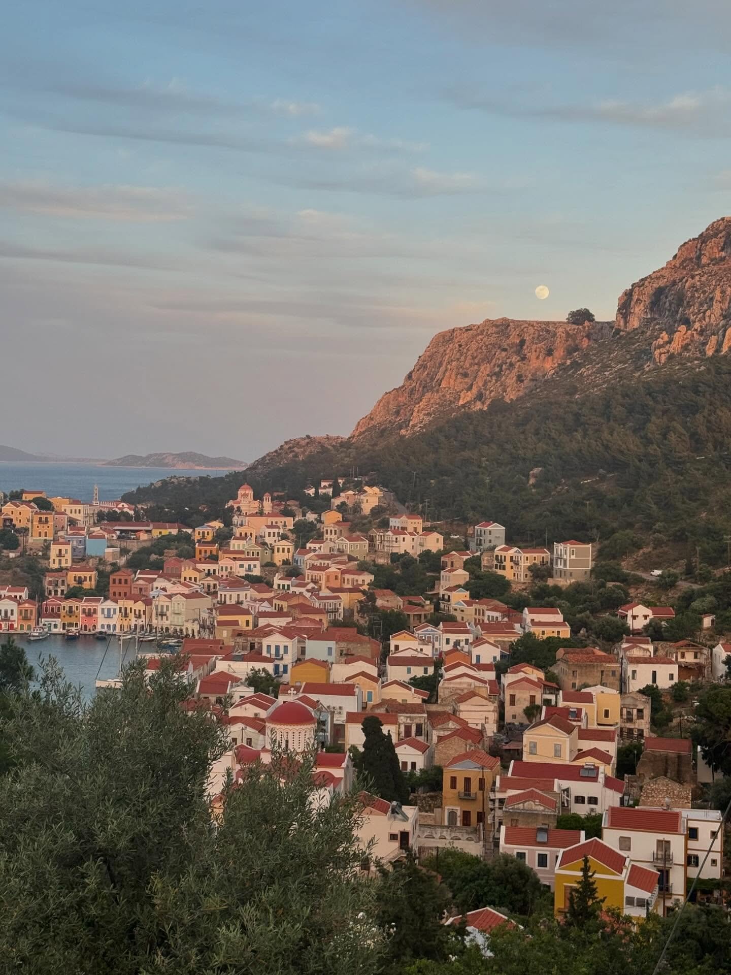 Two weeks in, and Kastellorizo is already working its magic ✨ 
Our boutique haven is open, and the calm, the colors, and the crystal-clear waters are calling. Your room with a view is waiting. 

#casamediterraneo #kastellorizo #meis #megisti #boutiqu
