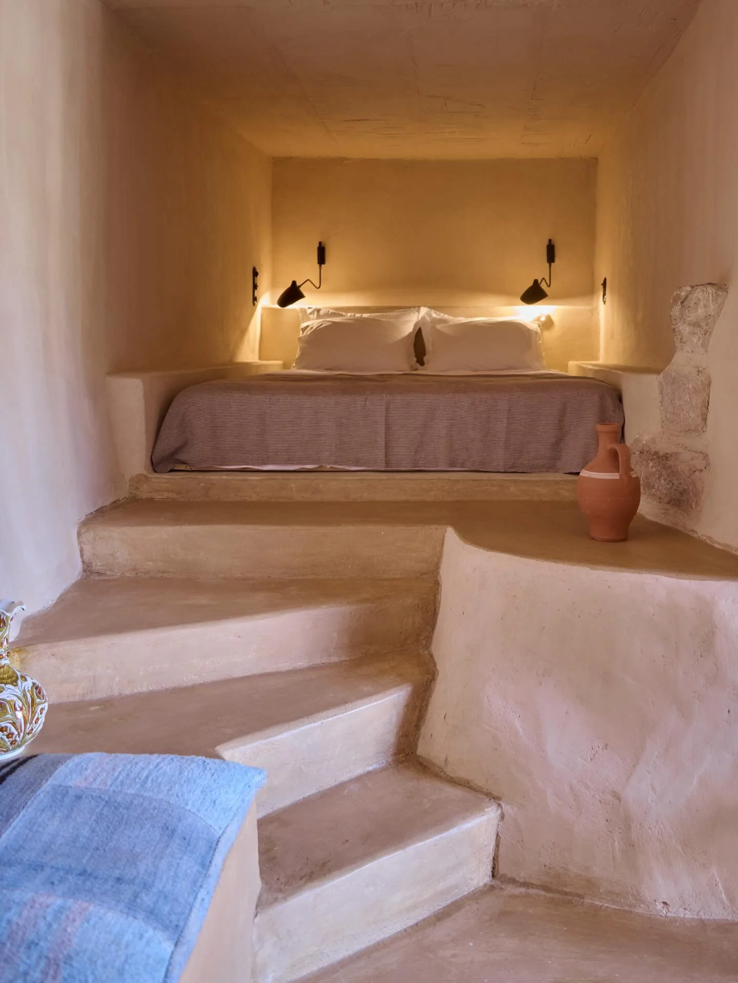 Come escape to Kastellorizo from 6-11th May for five nights of food, wine, and island magic at Casa Mediterraneo, hosted by @nomsdujour with guest chef @sian_redgrave 🍴🍷
Stay in the cozy Kappadokia room - link in bio 🤍

#waysoffeasting #foodretrea