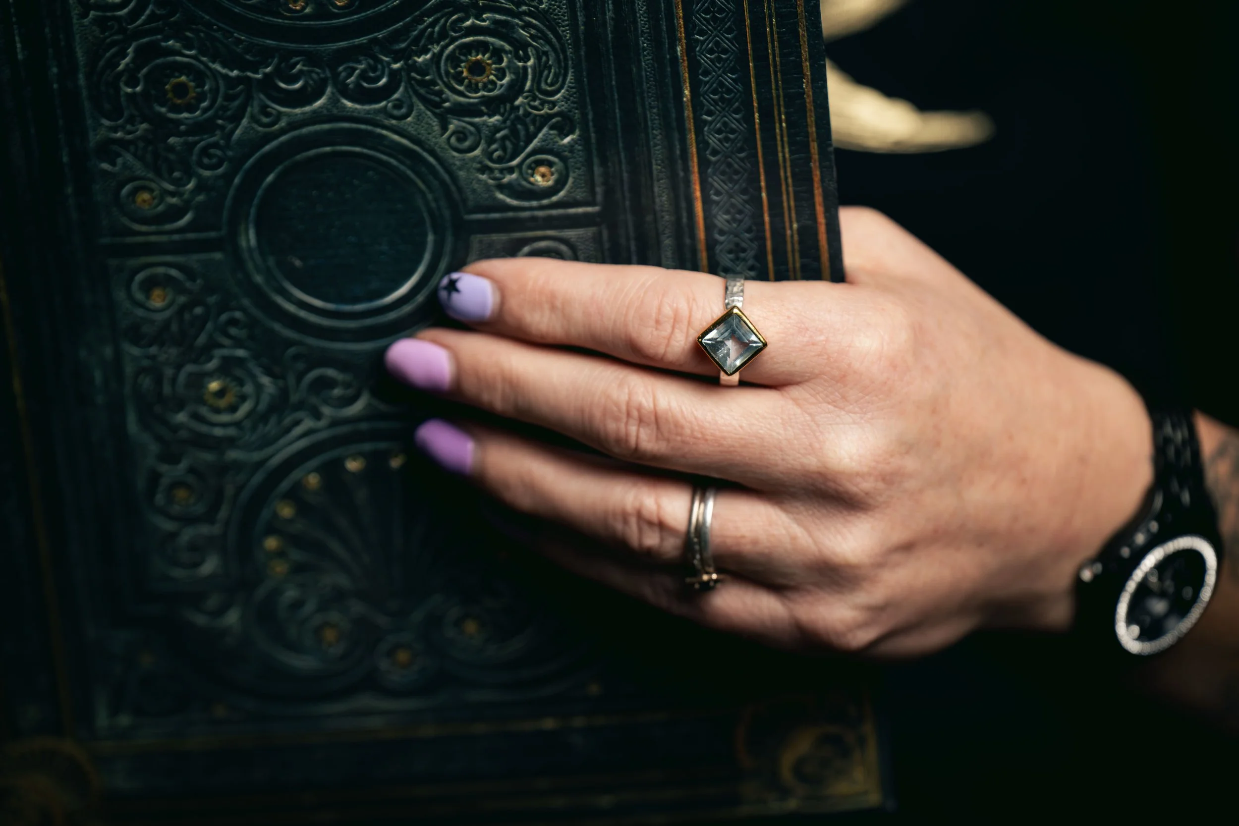 Lorijane crystal healer and spiritual mentor