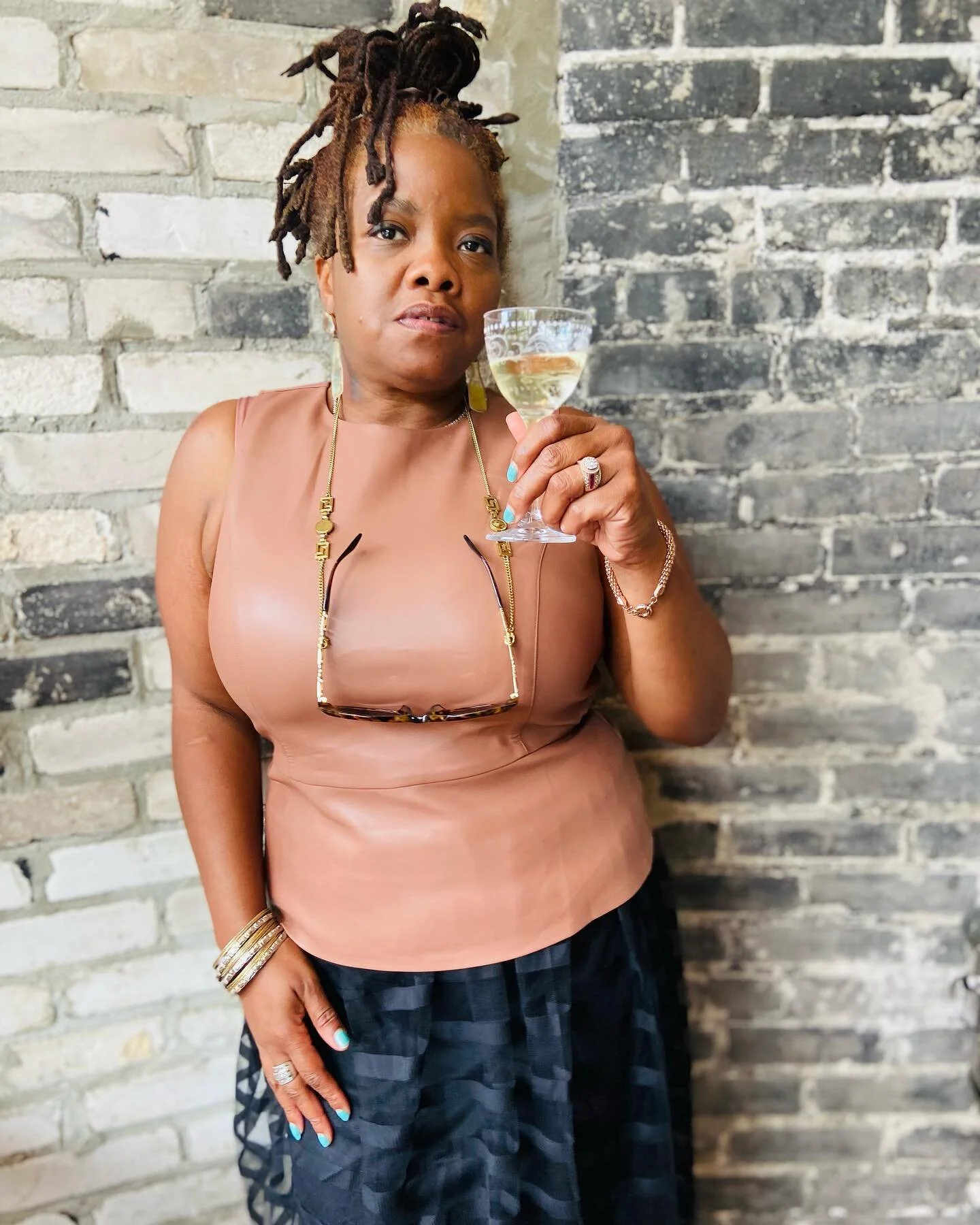 WineDame - A Classy Woman Who Engages | Enhances | Edutains You In The World Of Wine.
🍷
🥂
🍷
🥂
#WineDame #WineLover #Winenista #WineInfluencer #WineLady #WineMe #Wine #WineCurator #WineBabe #WineO #WineLust #WineEducator #WineCulture #WineLife #Wi