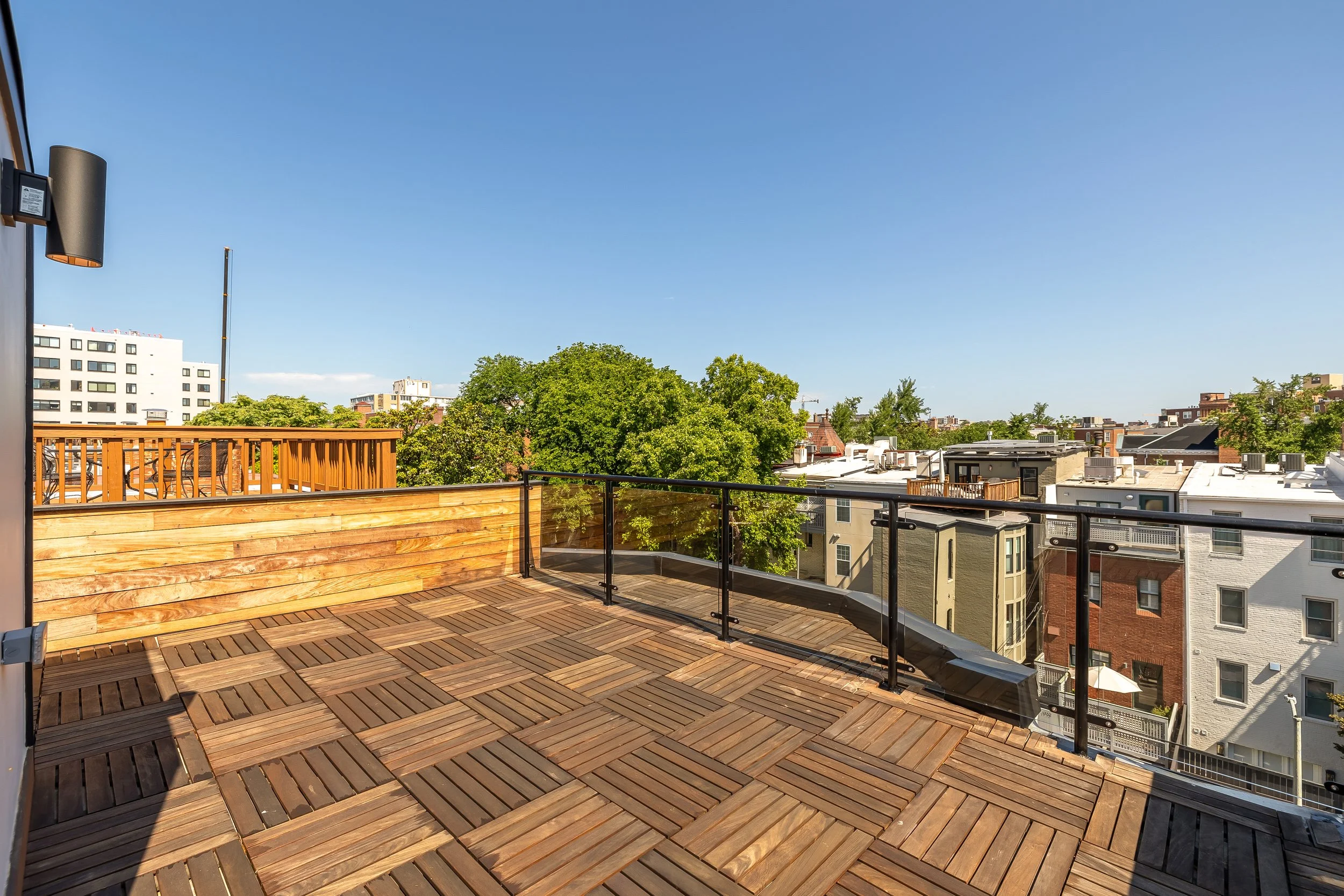 1727 Q St NW-0049.jpg