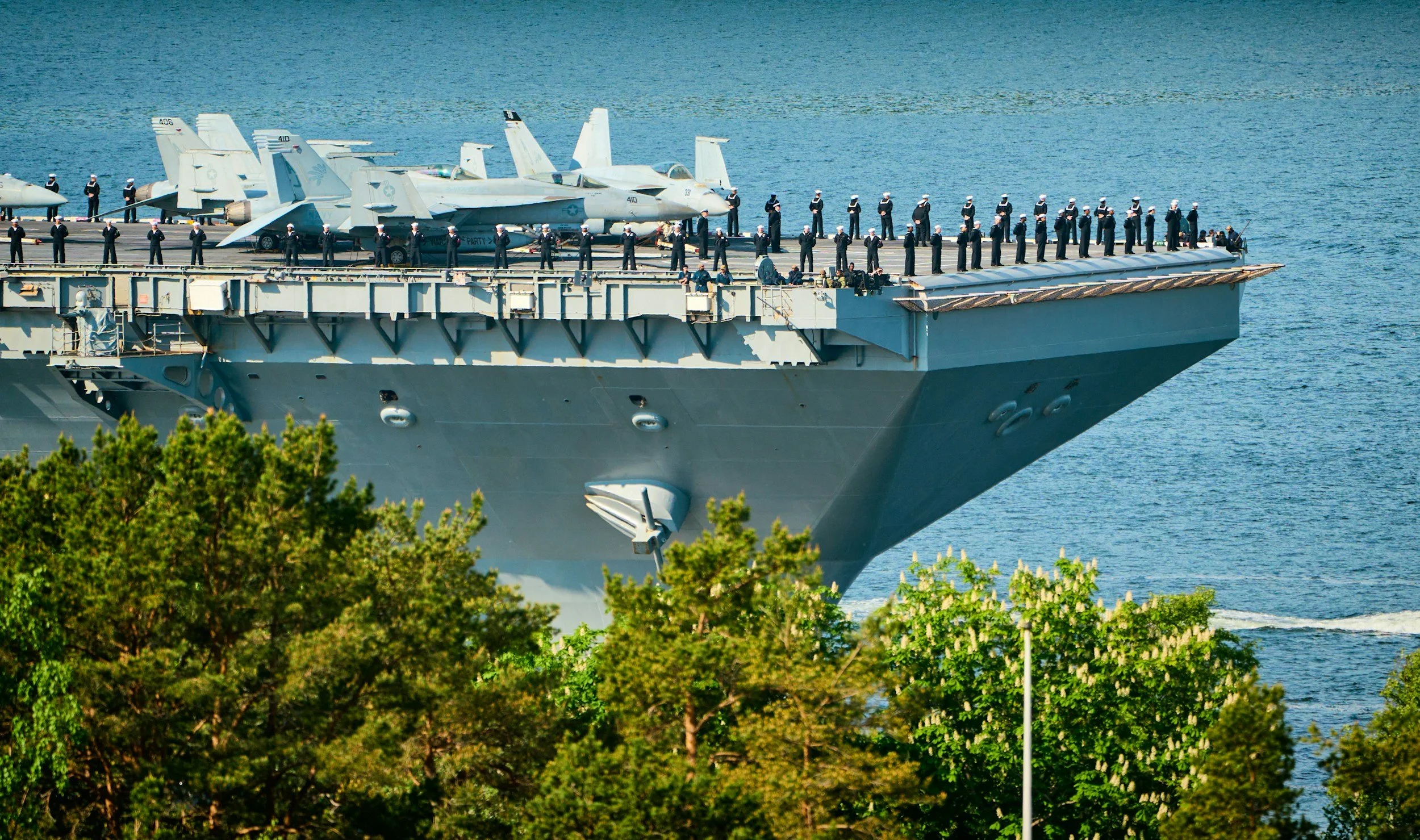 mariner managing stress and pressure during long tour at sea