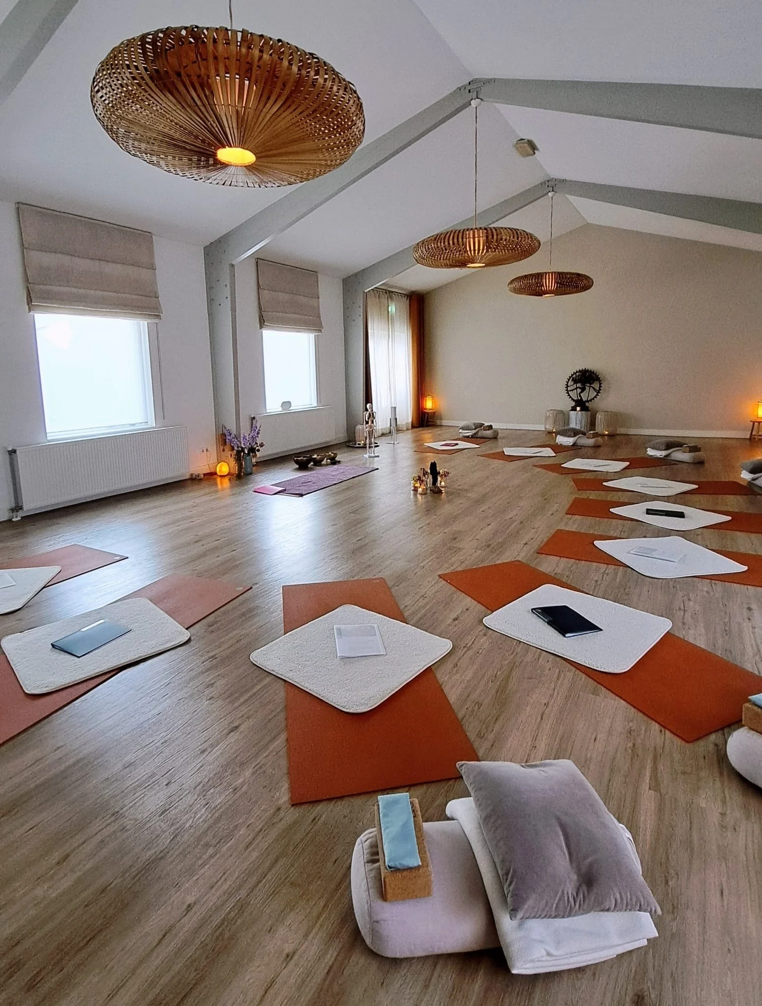 The inside of Ananda Yoga Shala - workshop set up