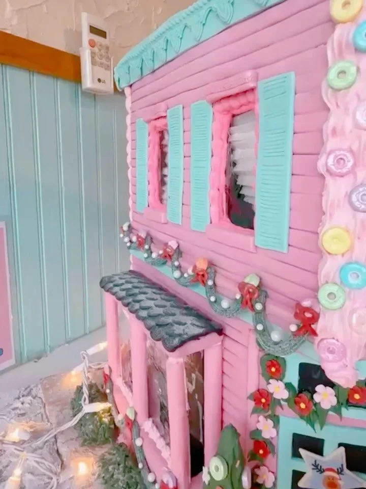 Come peep our submission for the #Georgetown Gingerbread House Competition at our G-Town shop from now until 12/31. More importantly PLZ DONATE &amp; vote for ur dawgs at www.georgetowngingerbread.com ALL PROCEEDS GO TO TOYS FOR TOTS. ❤️❤️❤️ #housere