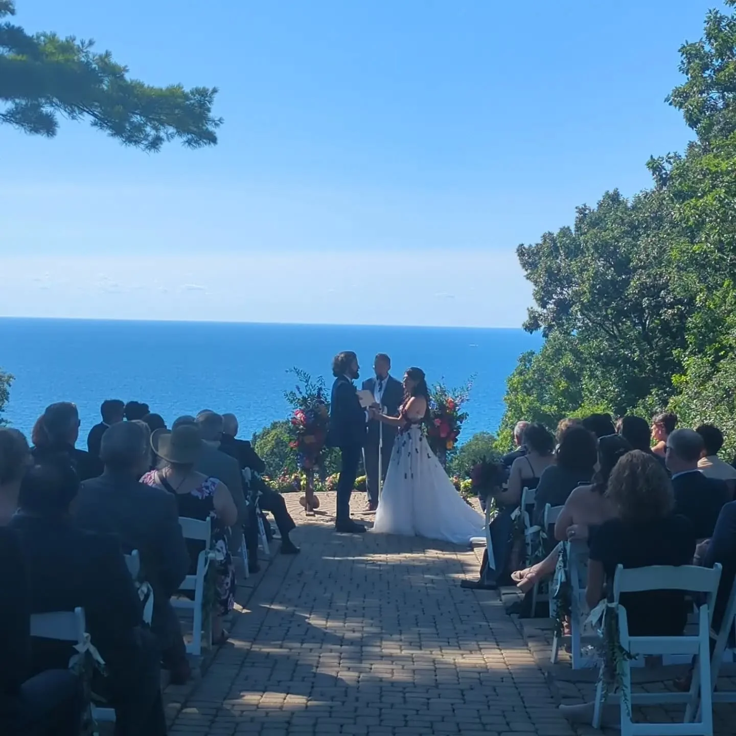 Congratulations Jessica and Ben!! 🥂

#RSVPEventsGR #brideandgroom #weddings #weddingplanner