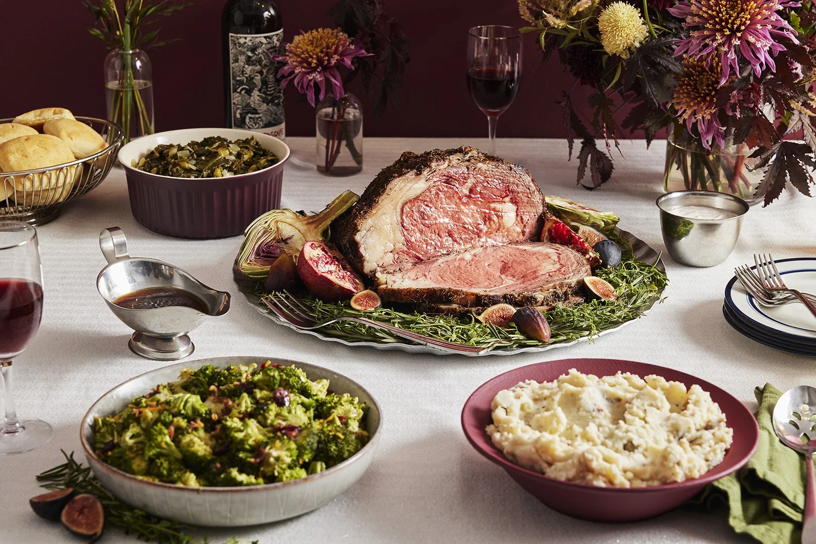 Style Blueprint: 30+ Nashville Holiday Pop-Ups to Get You in the Spirit!