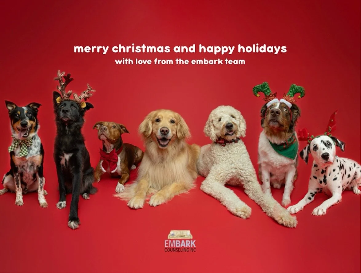 ✨🎄 🐾Seasons Treatings!!! 🐾 🎄✨

These pups have sat through so many sessions, given out countless emotional support snuggles, and supervised every snack break of 2025.. and they&rsquo;re wishing you a season full of rest, comfort, and moments that