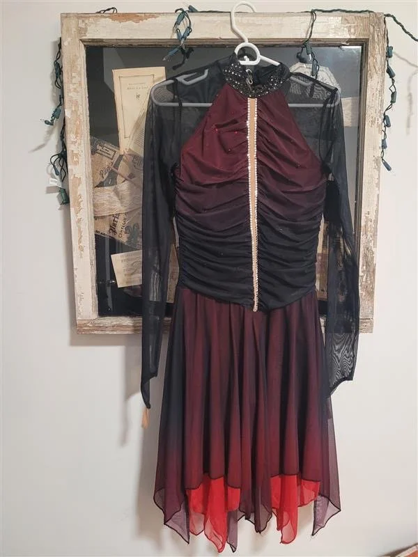 Black/Red Dress