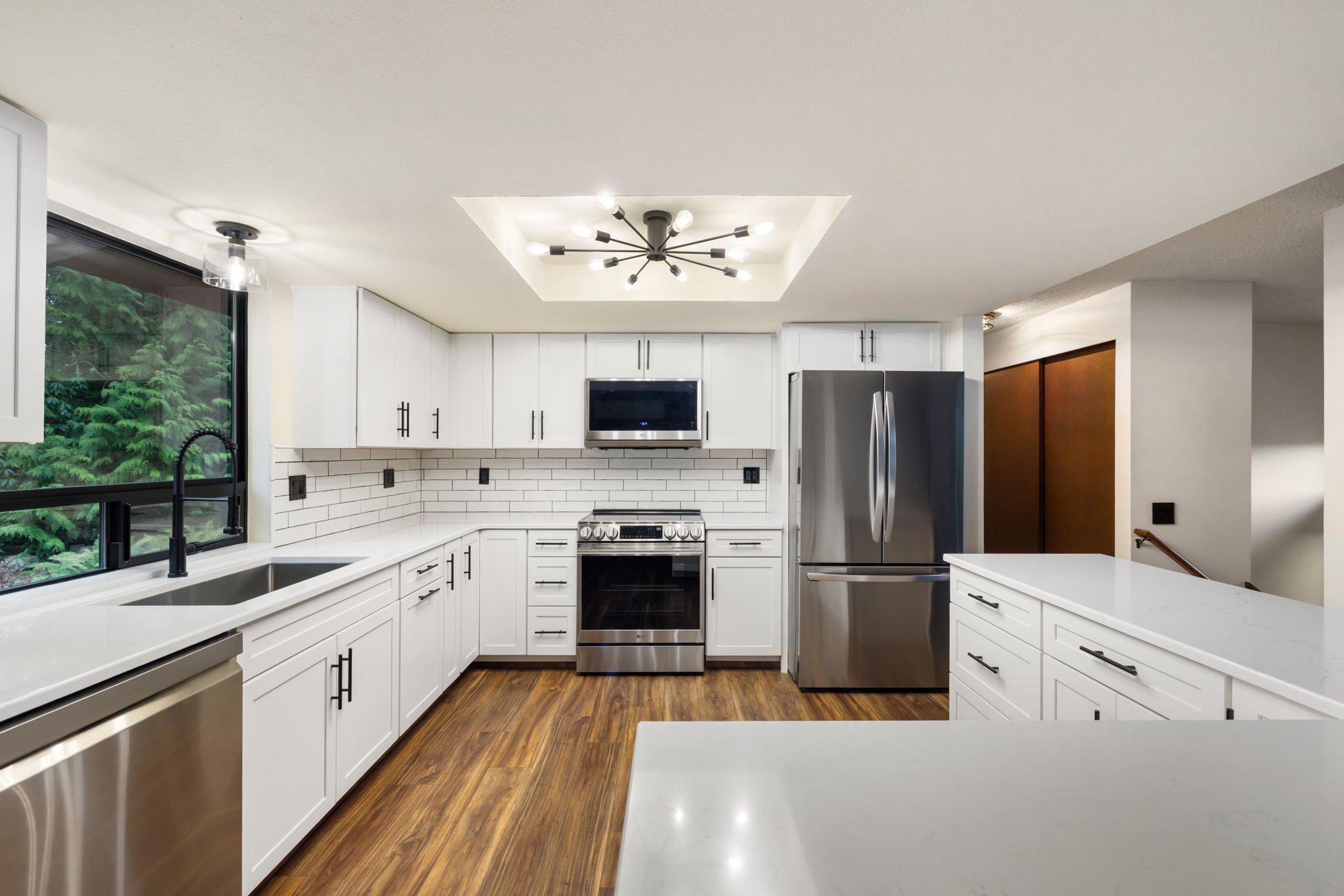 How to Design a Kitchen That Won't Feel Dated in 10 Years