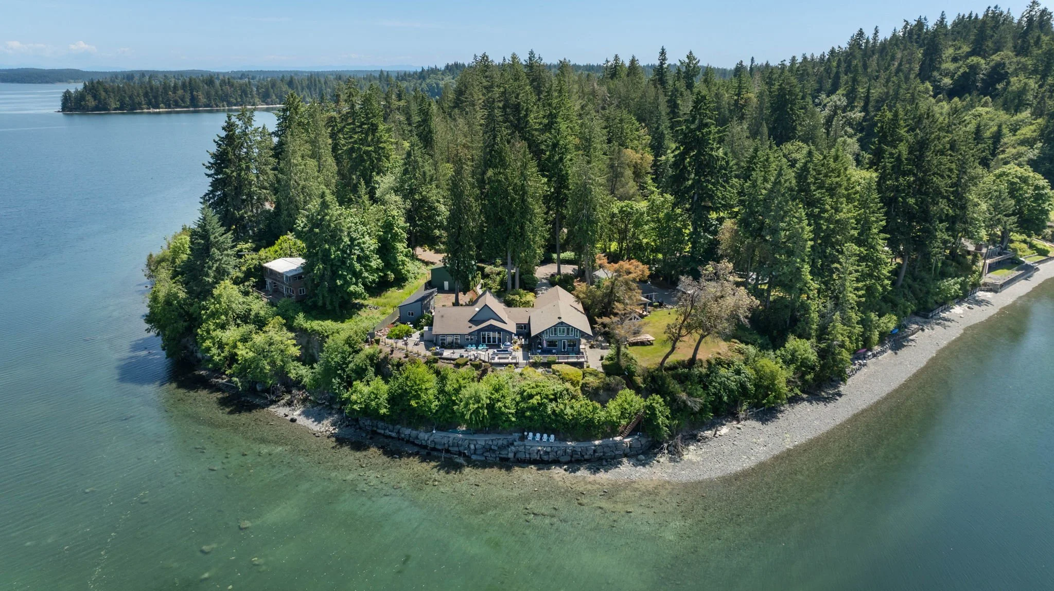 Waterfront Home Construction: What Gig Harbor Homeowners Need to Know
