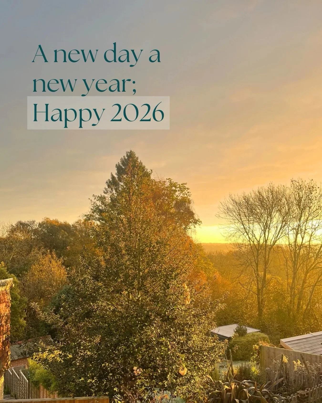 Happy New Year.
A new dawn, a time to reset. 
But let&rsquo;s take the pressure of this New Year, remembering that everyday we get a new dawn, another chance to reset.

From my heart to yours
xx

#wellnesscoach 
#foundercoach 
#wellnessjourney
