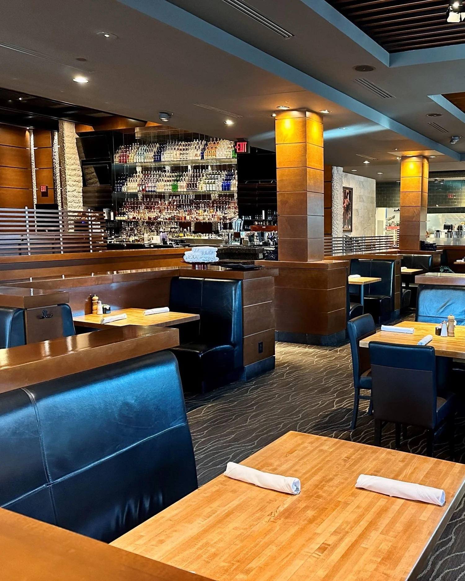 Locations — The White Chocolate Grill