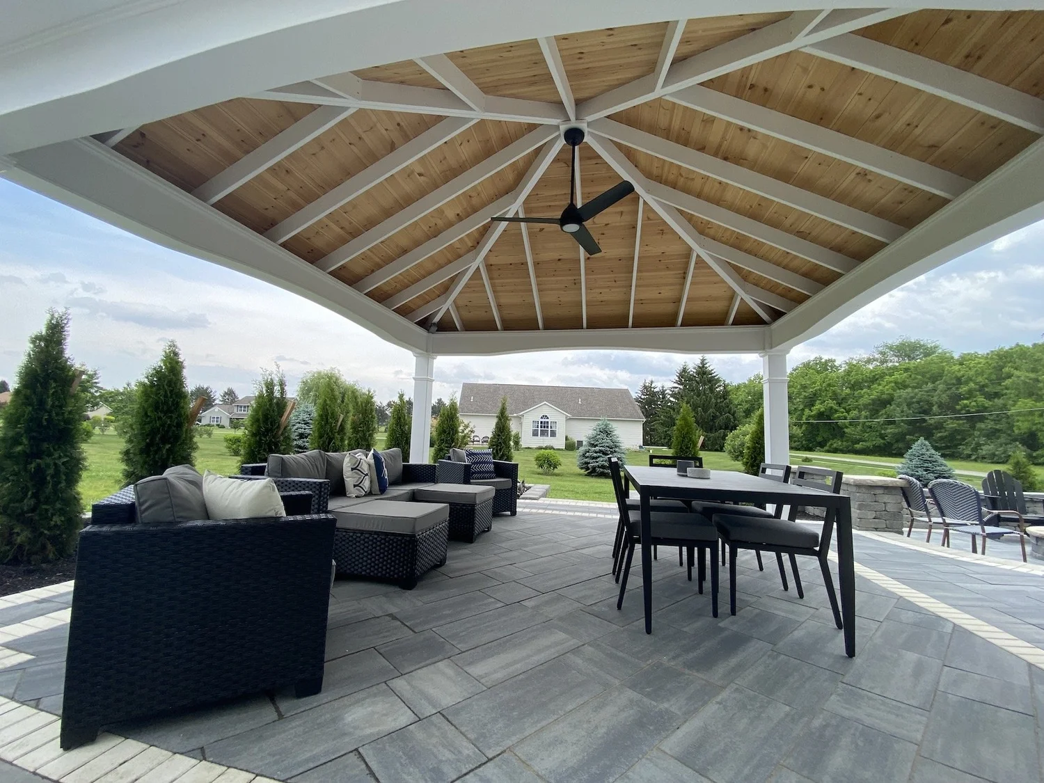 Pergola, Pavilion in Worthington, Upper Arlington, Powell, Delaware