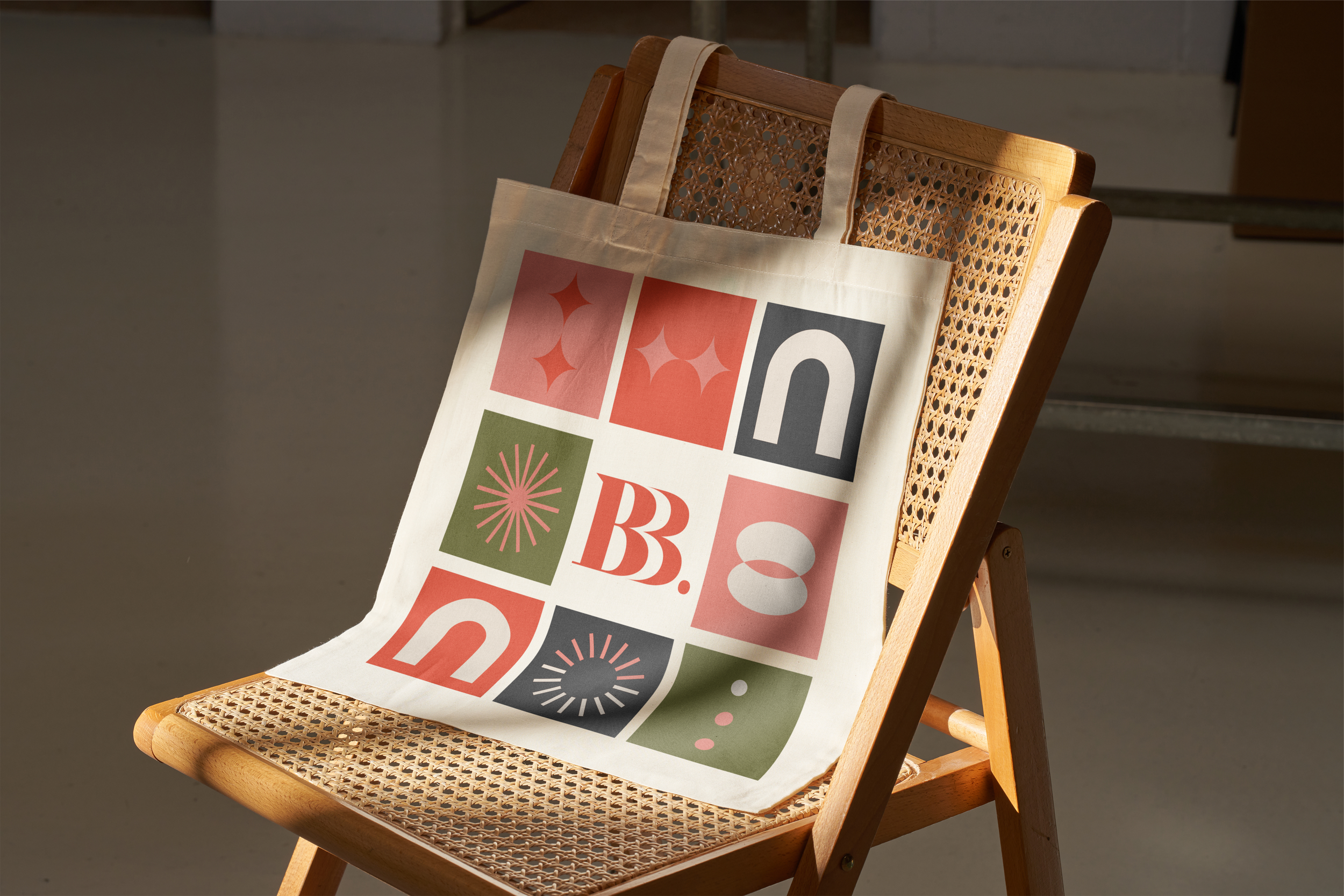 tote design 3.png