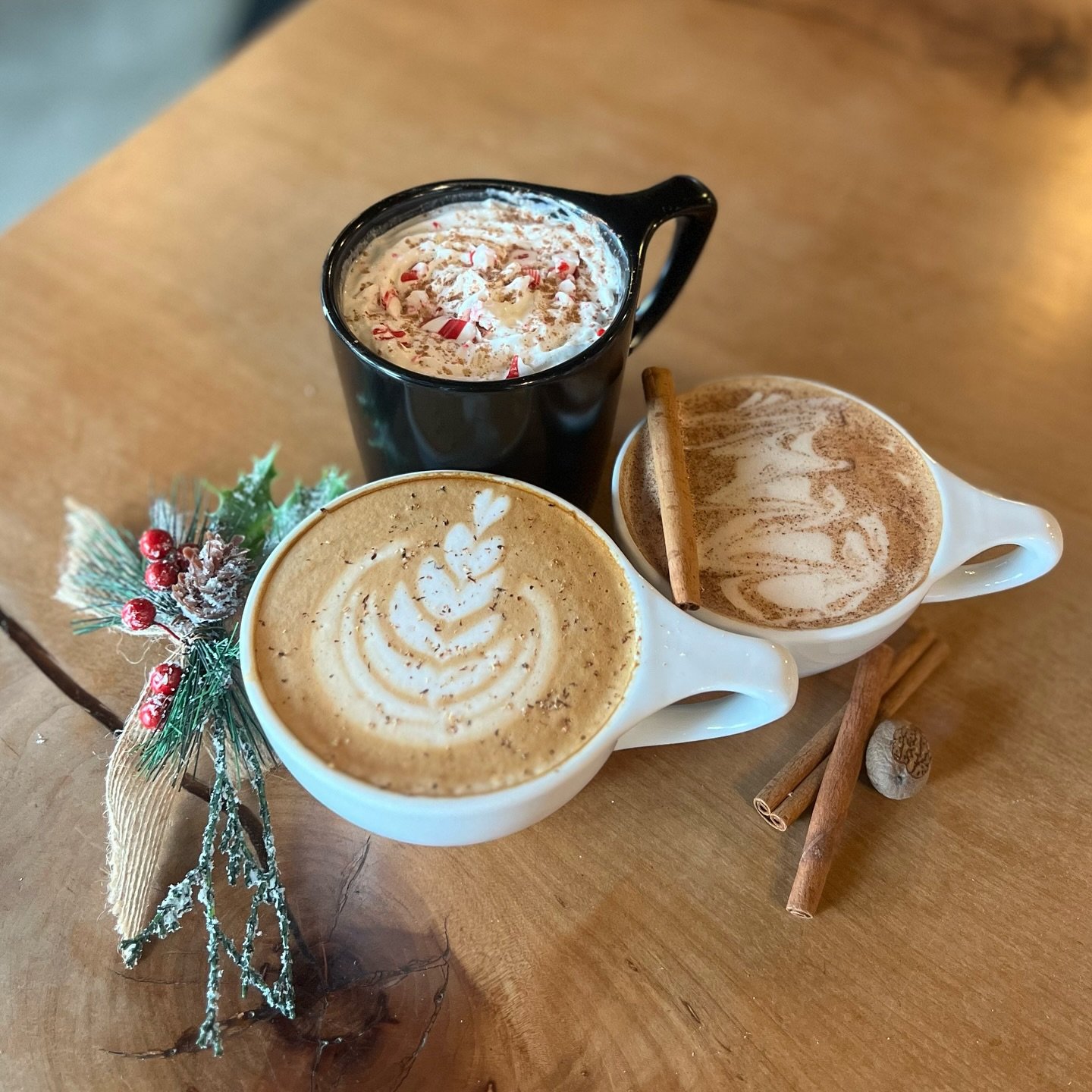 ❄️ New seasonal drinks are here! Come check out our Peppermint Mocha, Gingerbread White Mocha, Eggnog, Chai and Cr&egrave;me Br&ucirc;l&eacute;e Latte! ☕️

#holidaydrinks #pdxcafe #coffeepdx #coffeeandcommunity