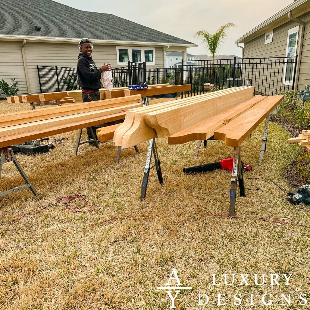 Happy Earth Day! 🌎🌱🌞 At AY Luxury Designs, we're proud to build all of our Pergolas from scratch, using only sustainable materials and methods.👷🛠️

By avoiding plastic and harmful substances, we're doing our part to protect the planet for future
