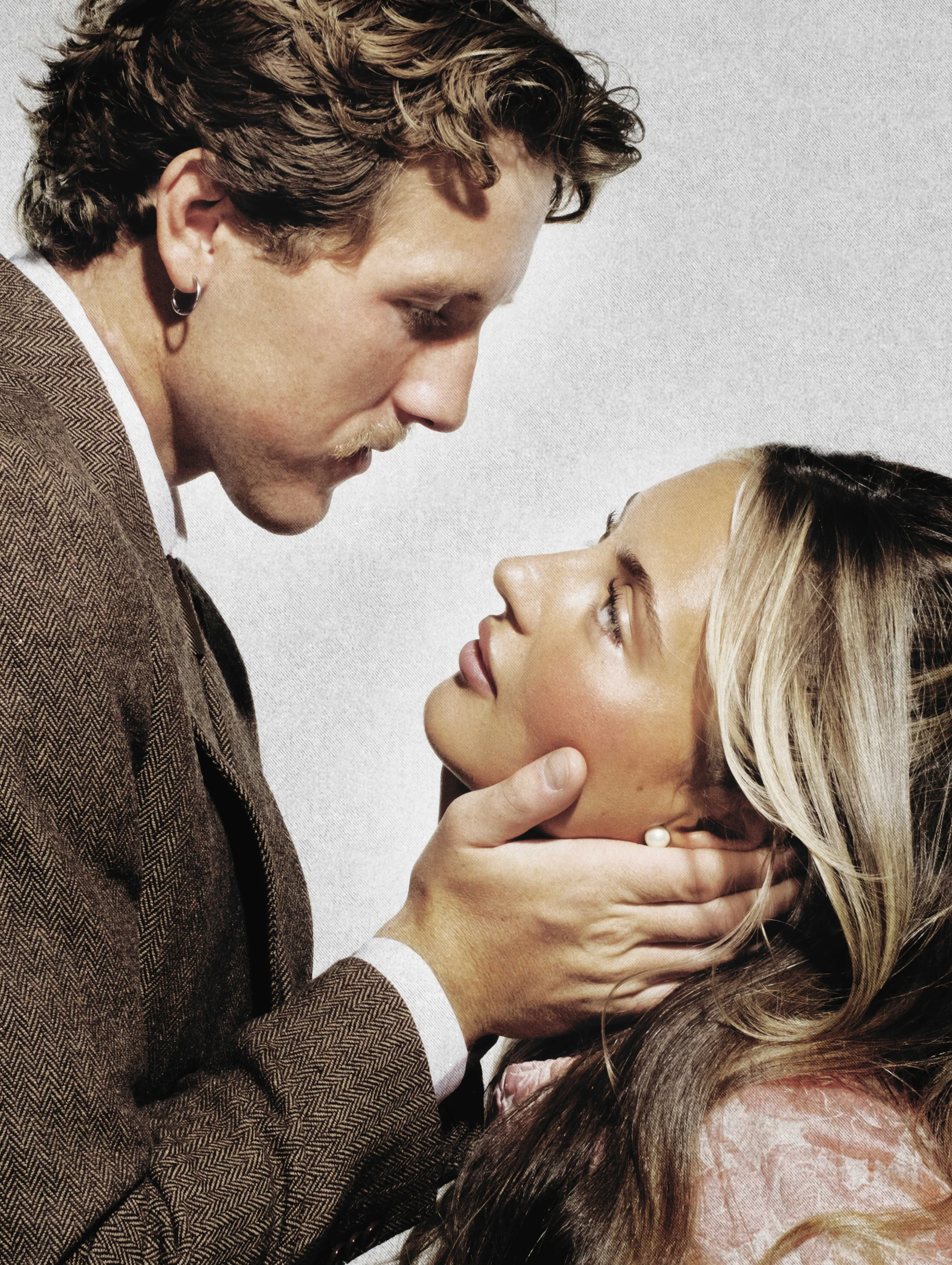 Vintage 50's studio style engagments