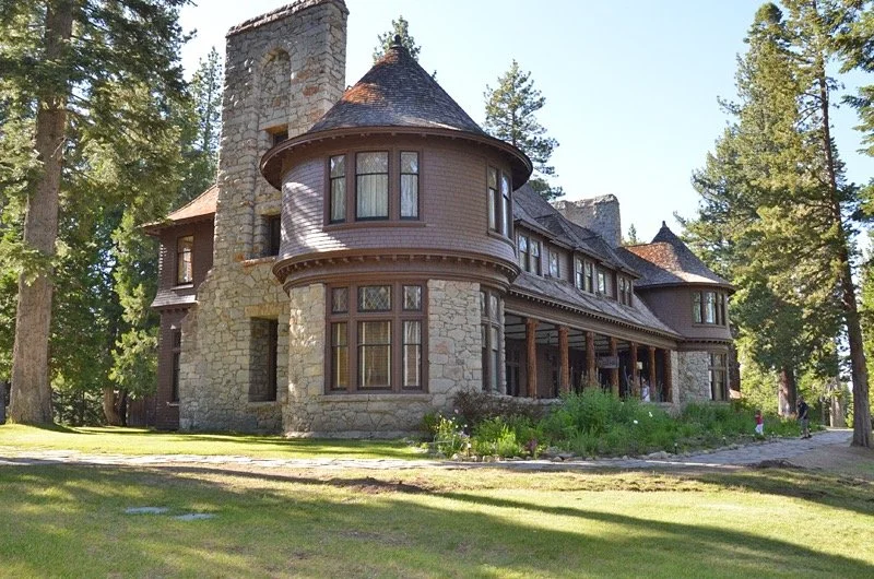 Hellman Foundation Gift to the Hellman-Ehrman Estate Endowment&nbsp;